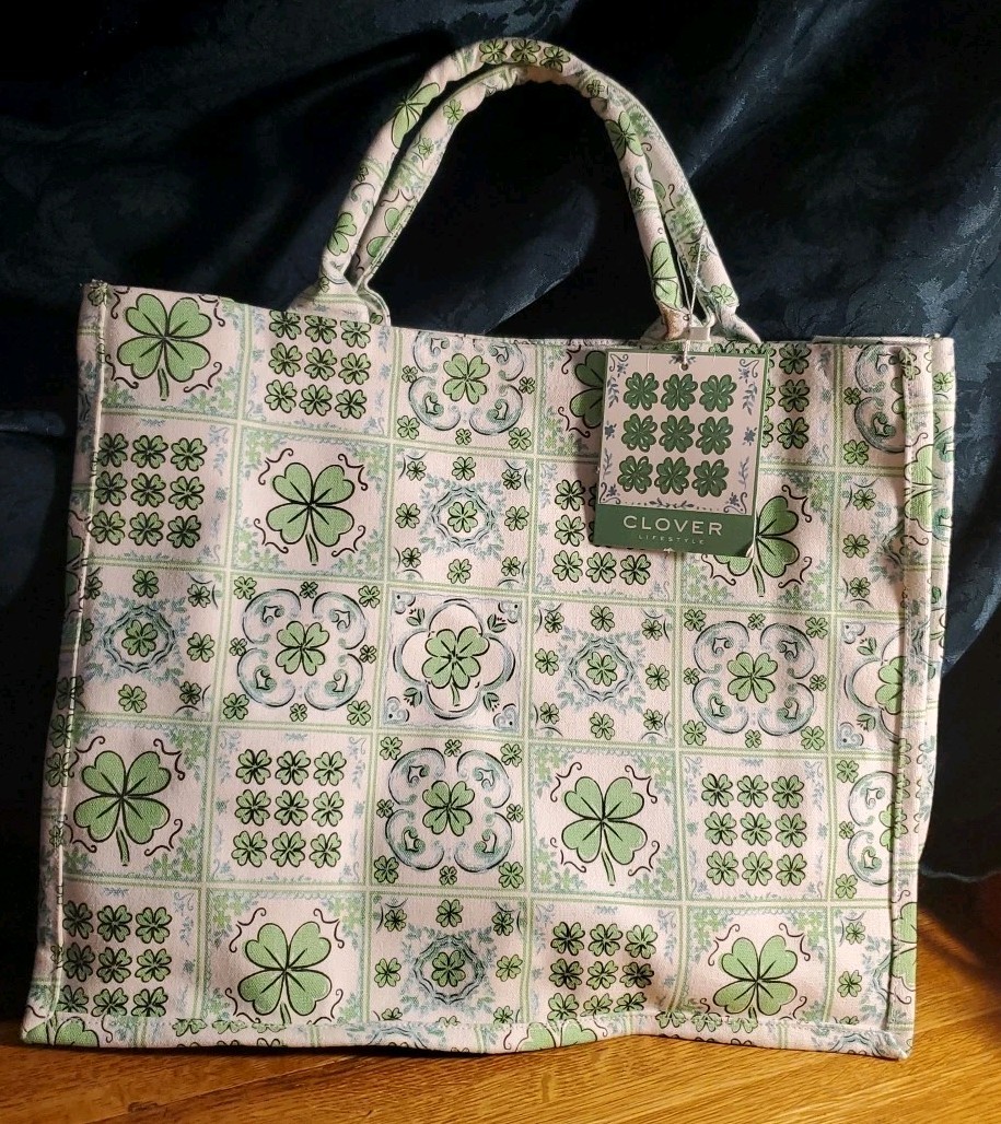 Clover Lifestyle St. Patrick’s Day ☘️ Shamrocks ☘️Cotton Canvas Tote Bag 17x14x5