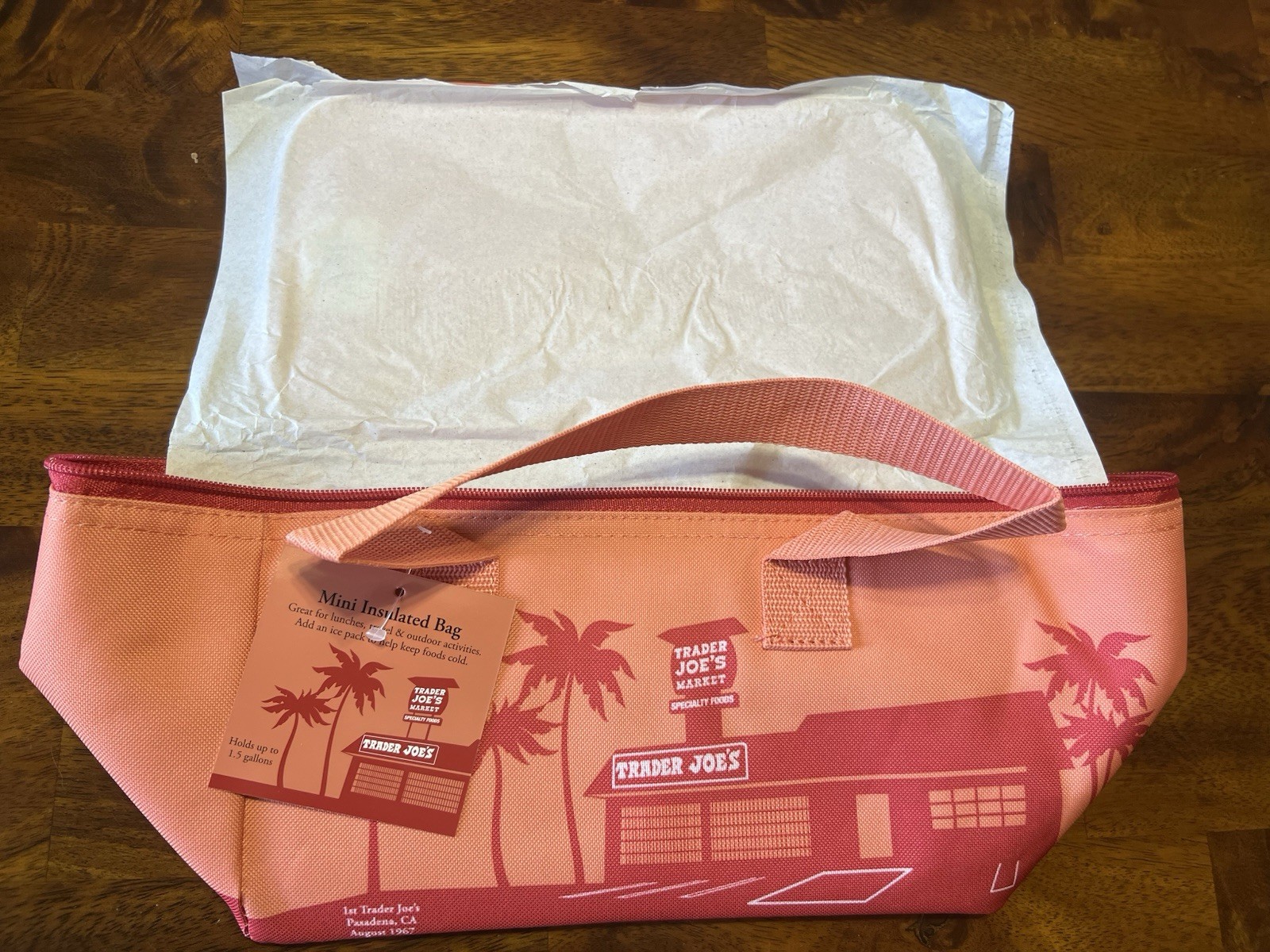 New Trader Joe’s Mini Insulated Bag Peach/Orange 2025 NWT Lunch Bag