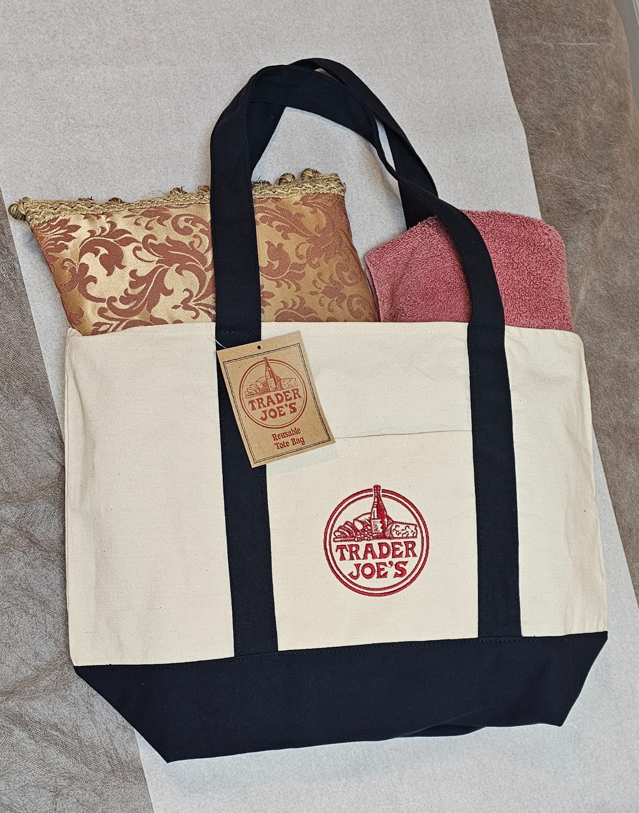 ☆☆Authentic NYC Trader Joe’s Tote Bag☆☆ Purse Beige/Navy Shopping Bag W/Tag