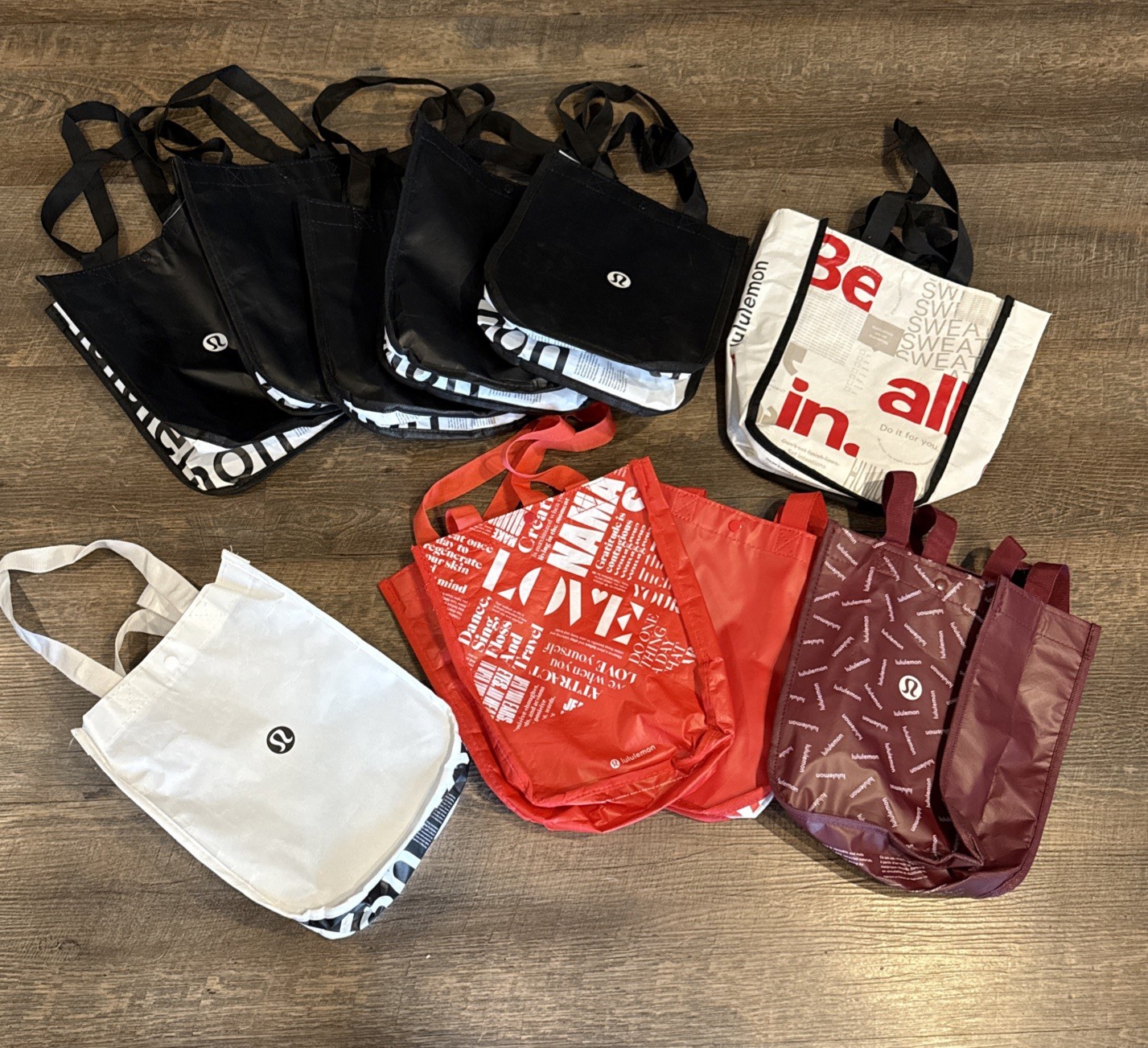 Lululemon Reusable Shopping Tote Bags (Lot Of 10) 11x9x4 🔥