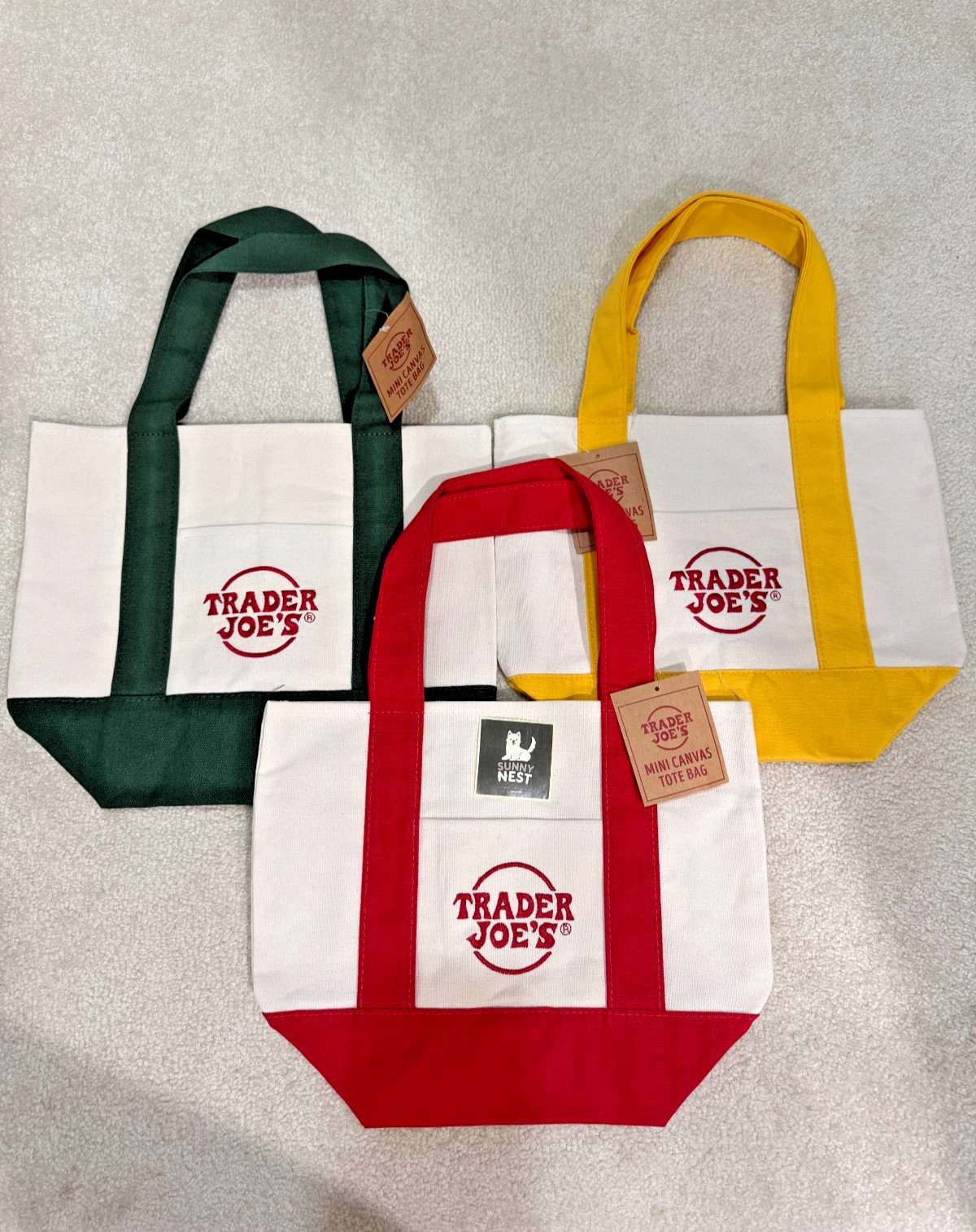 TRADER JOE’s Limited Edition Holiday 2025 Mini Canvas Tote Bag GREEN RED YELLOW