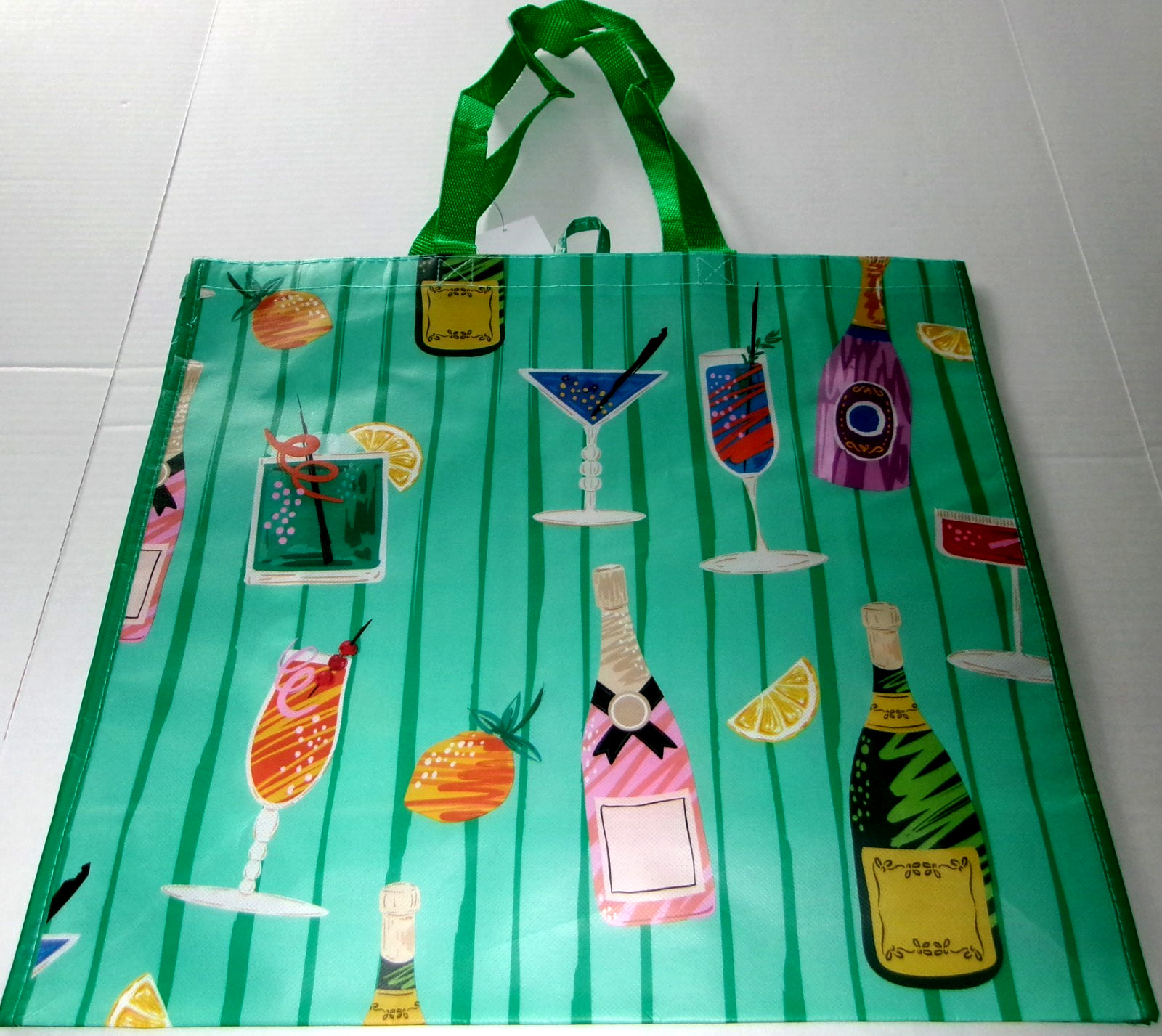 SUMMER Reusable Tote Bag~19.5″ x 17.5″ x 7.25″ ~ SUMMER DRINKS AND SPIRITS