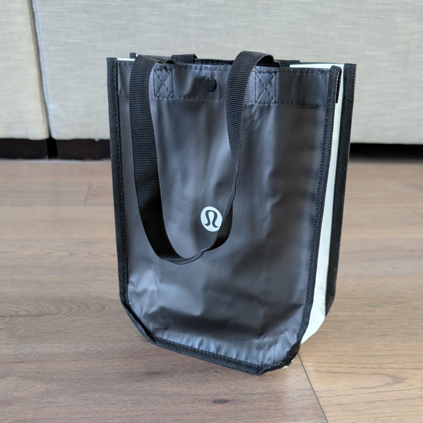 Lululemon Small Reusable Shopping Tote Lunch Bag ❤️ Black White NEW! Ships FLAT
