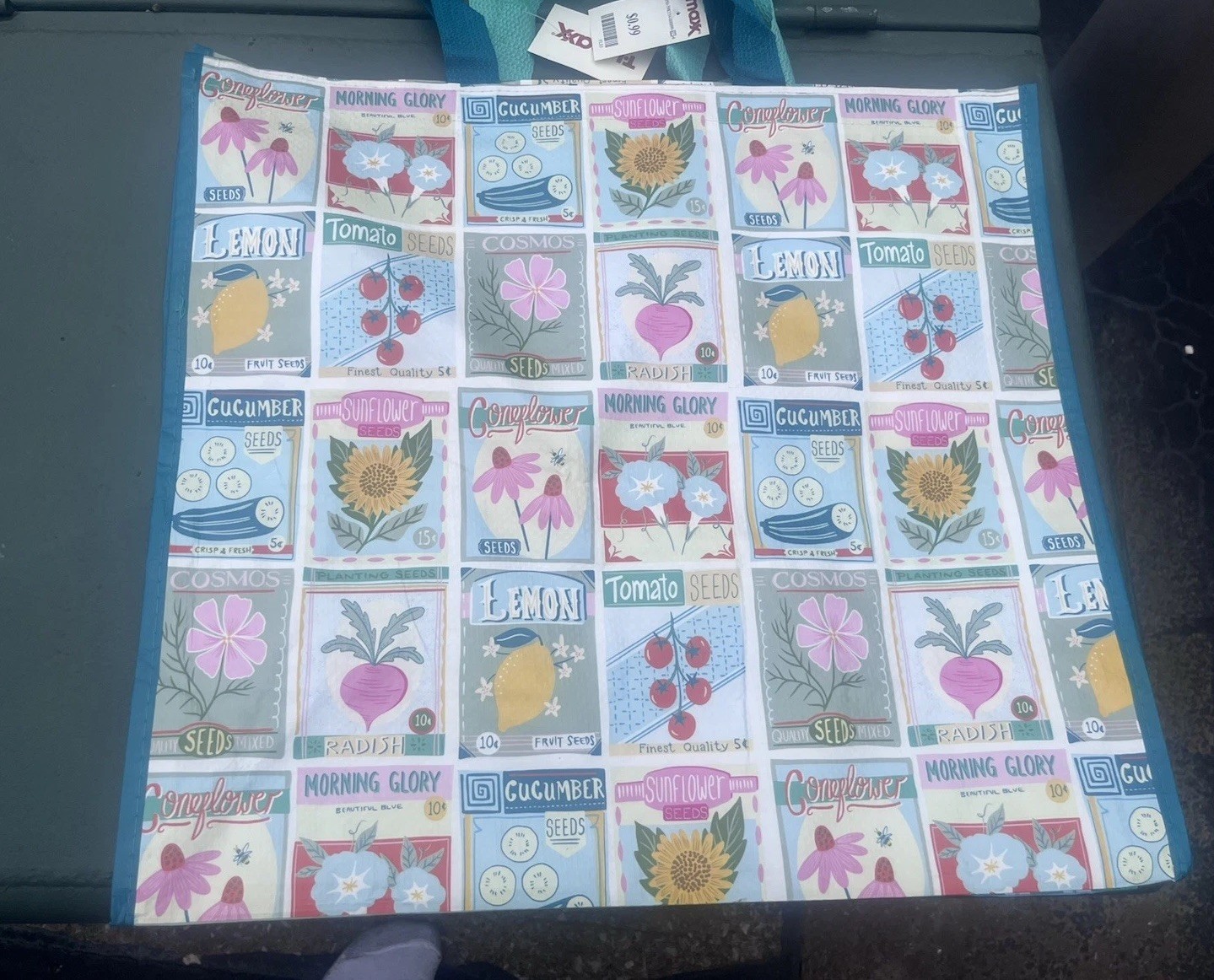 New Lot Of Two TJ MAXX REUSABLE SHOPPING TRAVEL Beach TOTE BAGS Dog And Seedbag