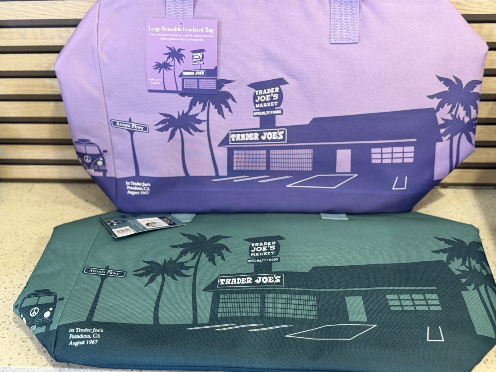 Trader Joe’s NEW Spring Large Insulated Bag.Set of 2, Purple Rain & Dusty Blue