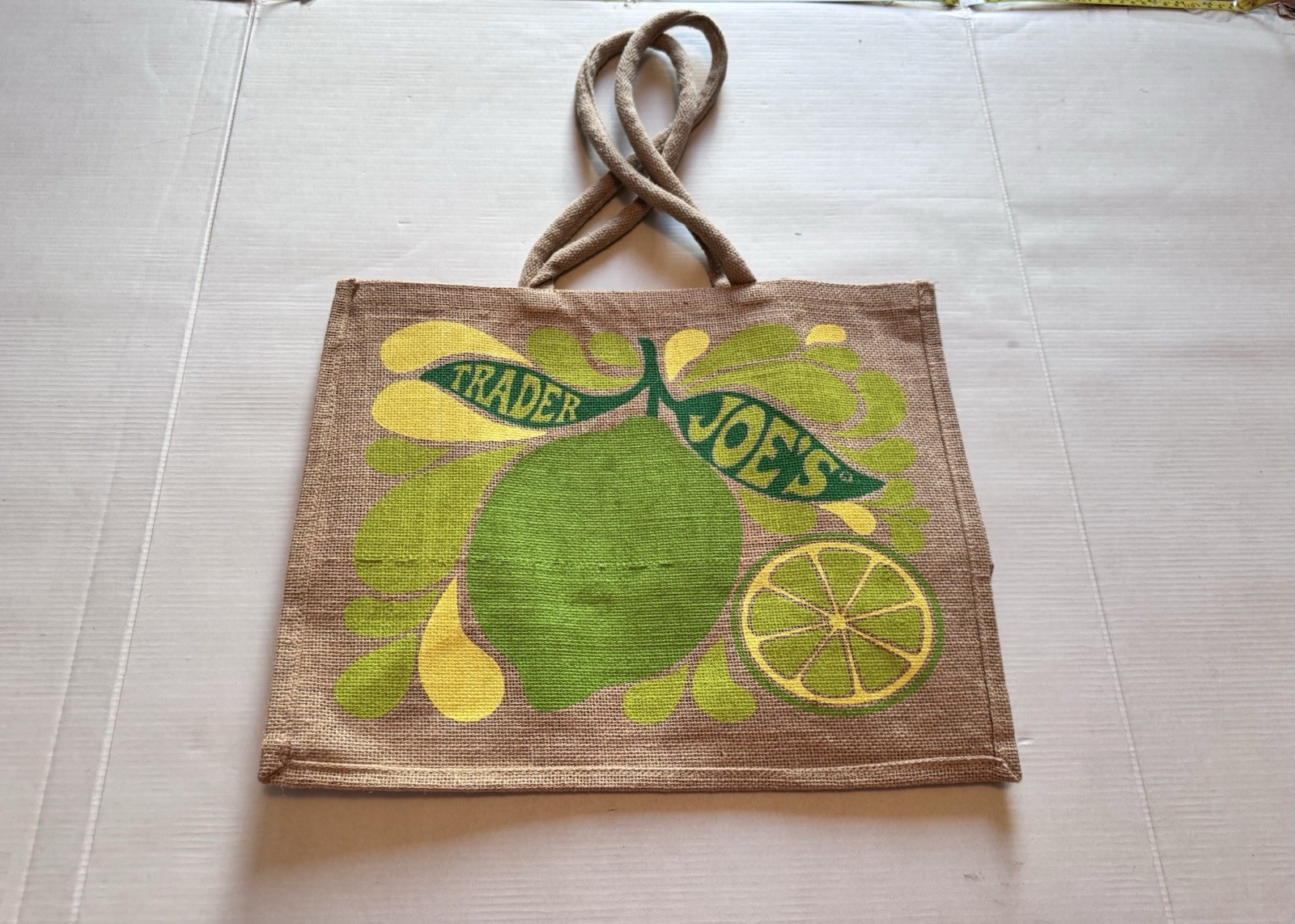 Trader Joe’s Lemon Lime Tote Reusable Jute Burlap Beach Bag RARE