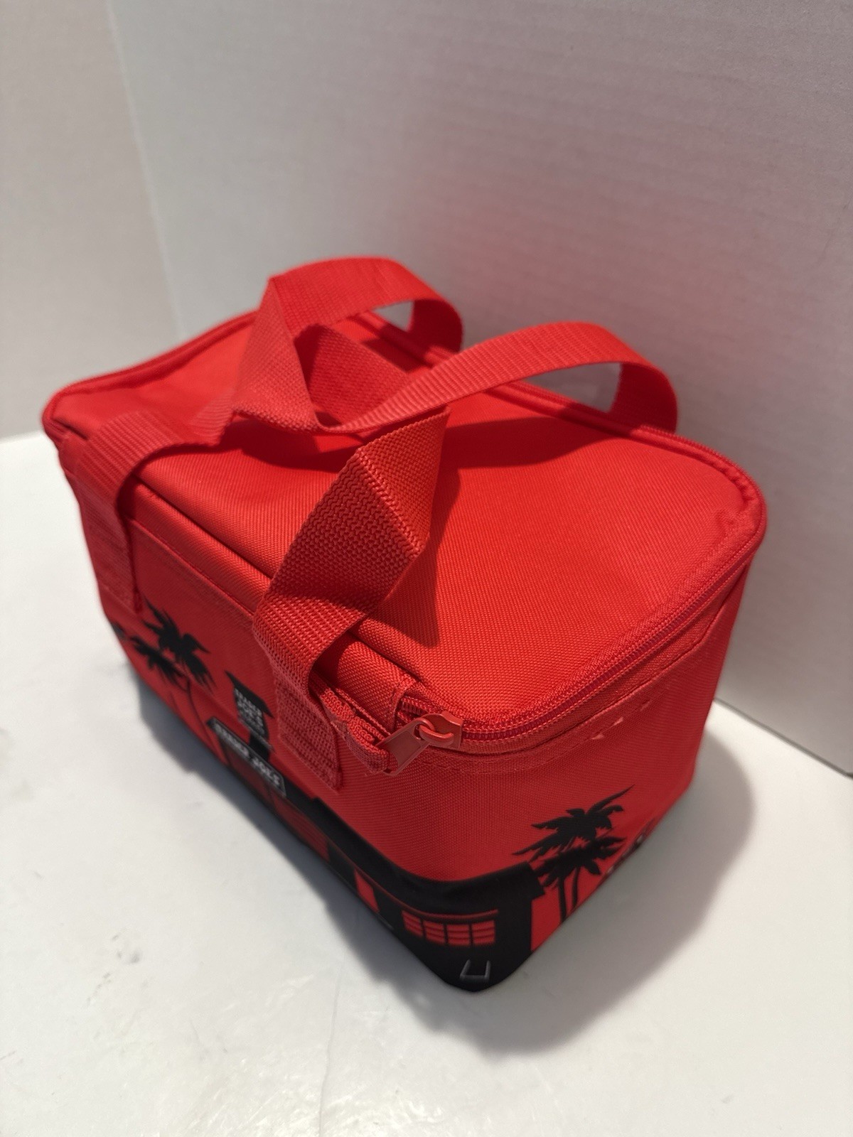 Trader Joes Small 1.5 Gal Reusable Insulated Shopping Bag Cooler Red Carry Tote
