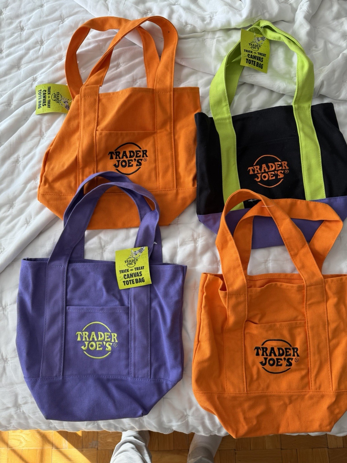 Trader Joes Totes Mini Halloween Canvas Tote Bag Set of 4 2025
