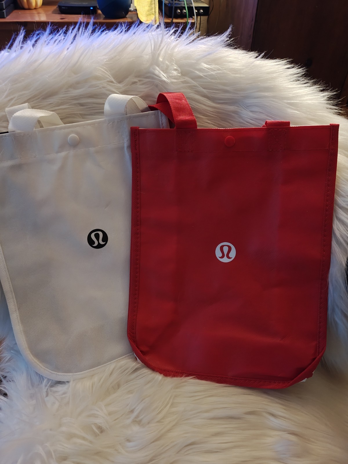 Lululemon Small Red And White Logo Reusable Shopping Bag New
