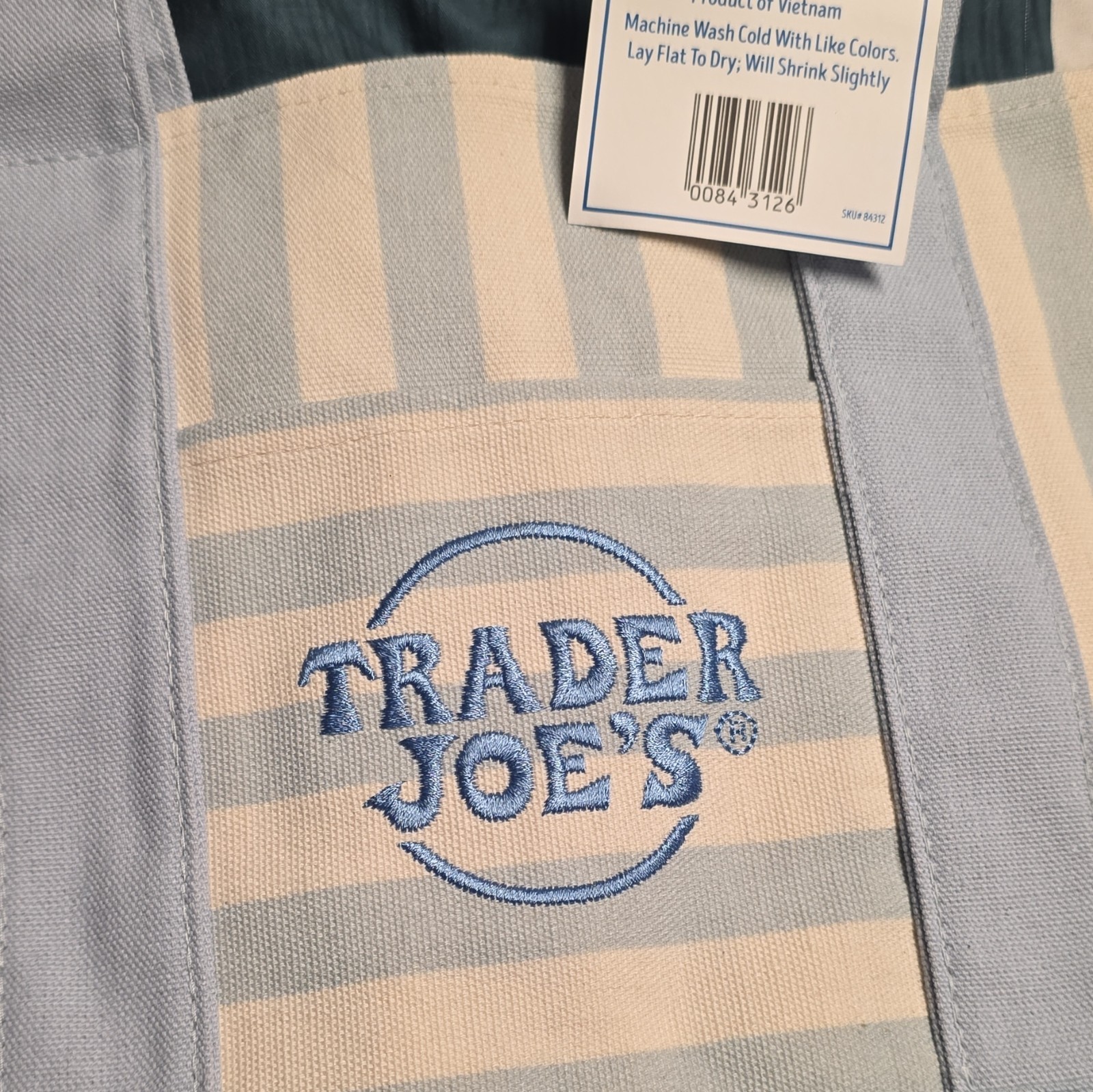 Trader Joe’s set of 4 Striped Multicolor Tote Bag 2026 Limited Edition Set of 4