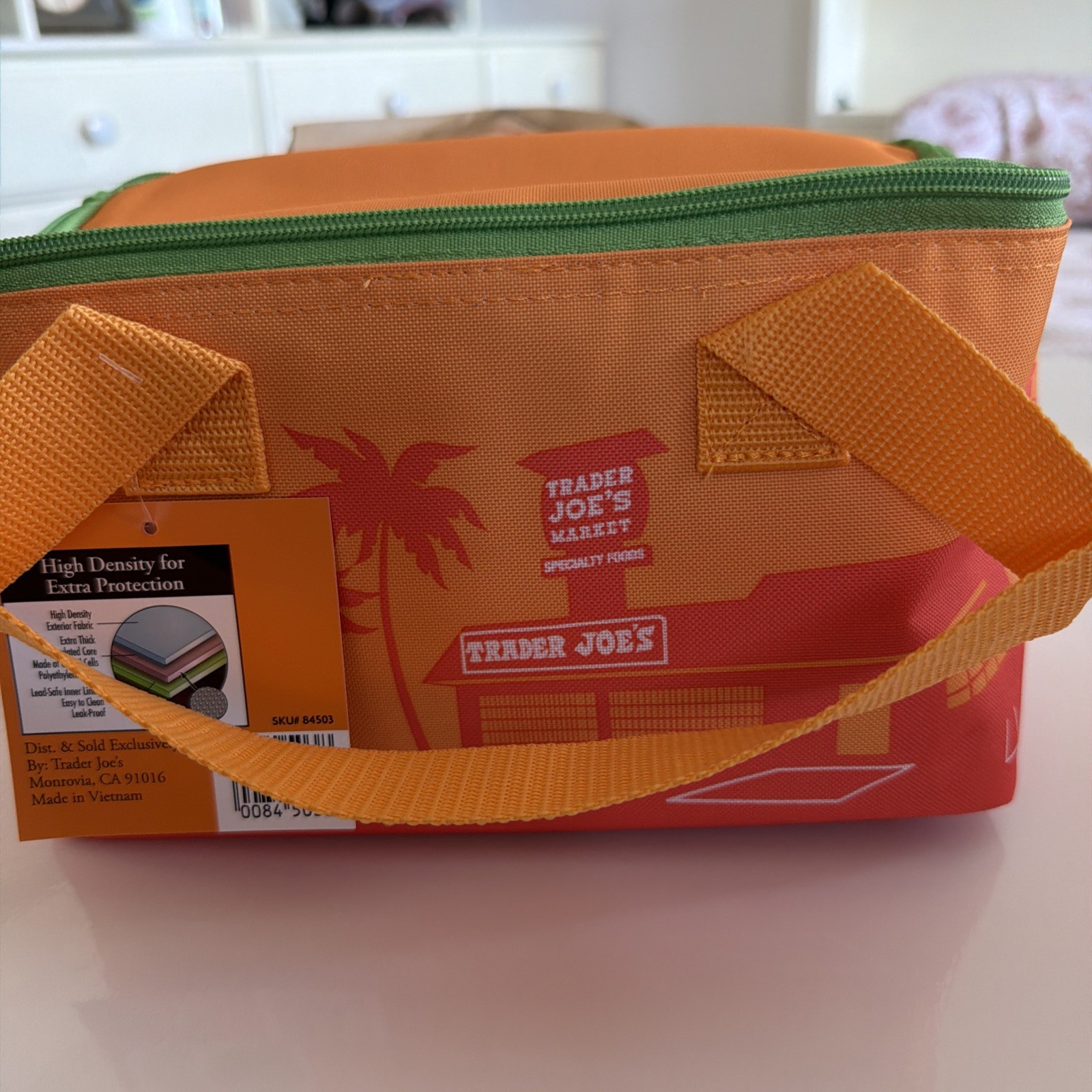 New Spring Trader Joe’s orange Mini Insulated Cooler Tote Lunch Bag