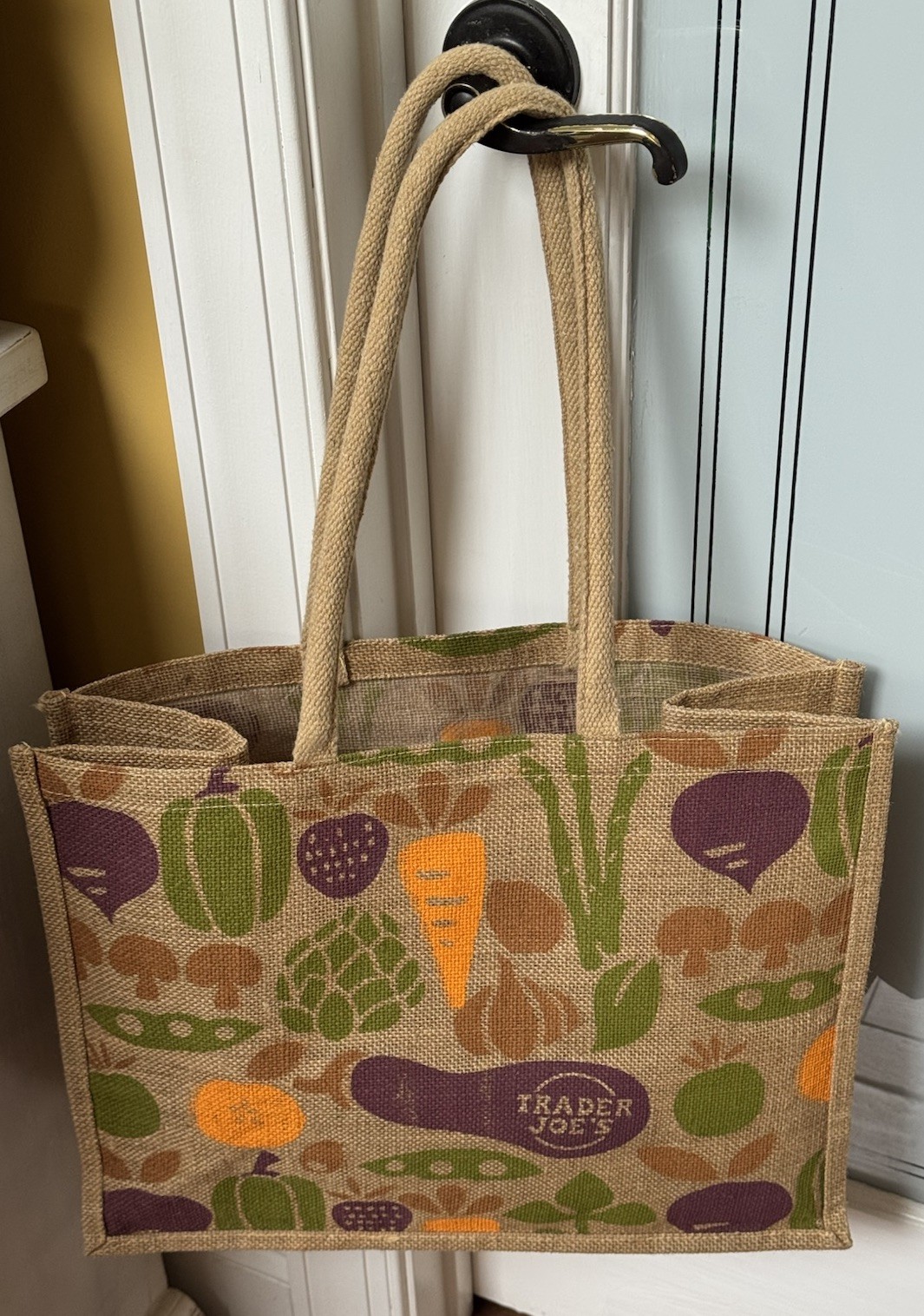 Trader Joe’s VEGGIES JUTE BURLAP REUSABLE BAG