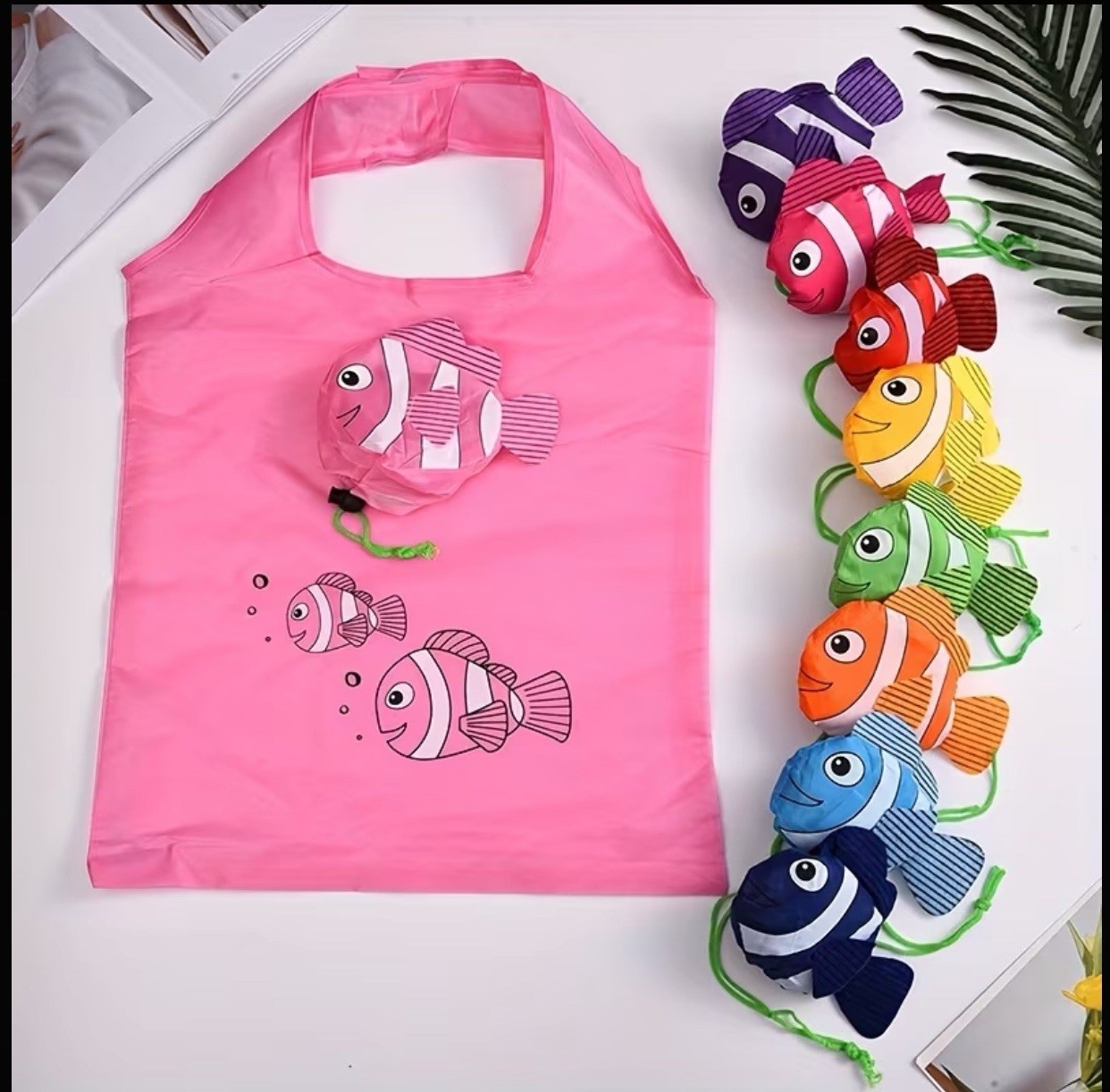 Bundle of 6 Fish Graphic Foldable Grocery Bags – Random Multiple Colors