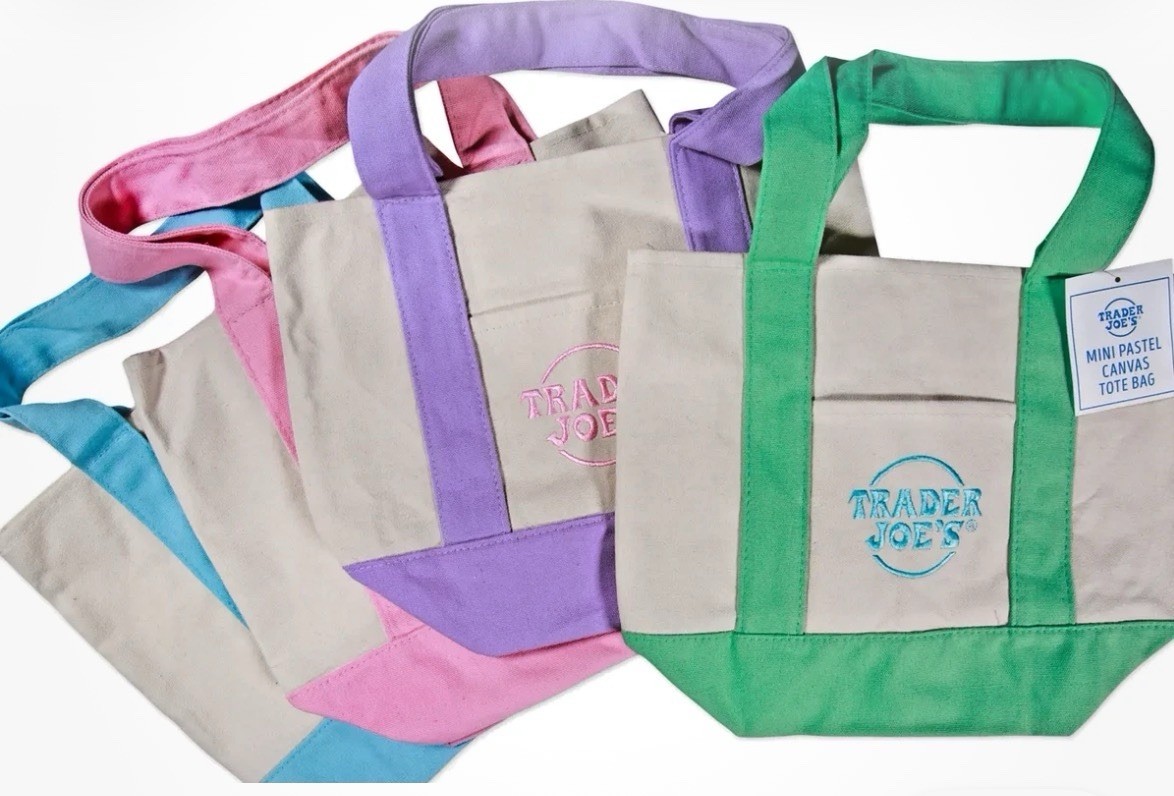 Trader Joe’s 2026 Mini Pastel Canvas Tote Bag Set Of 4 IN HAND READY TO SHIP!!!!