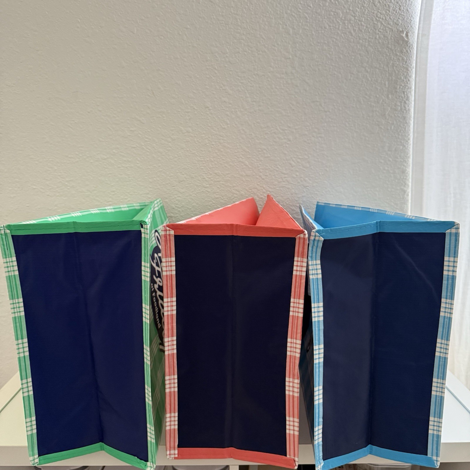 (3) Hawaii Foodland Reusable Gift Shopping Bag Tote Palaka (Plaid) Aloha Friday