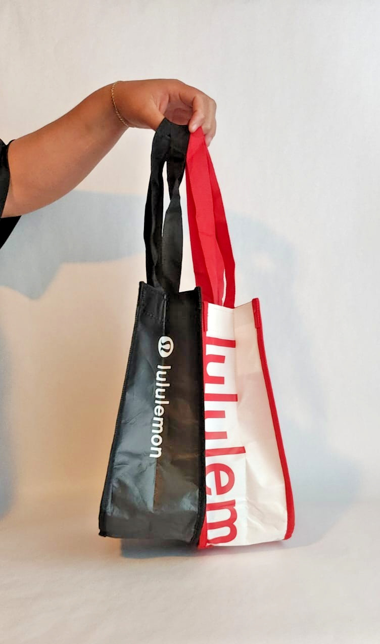 Lululemon Red | Black Reusable Shopping Gift Bag Medium Yoga Tote 9.5″ x 12″