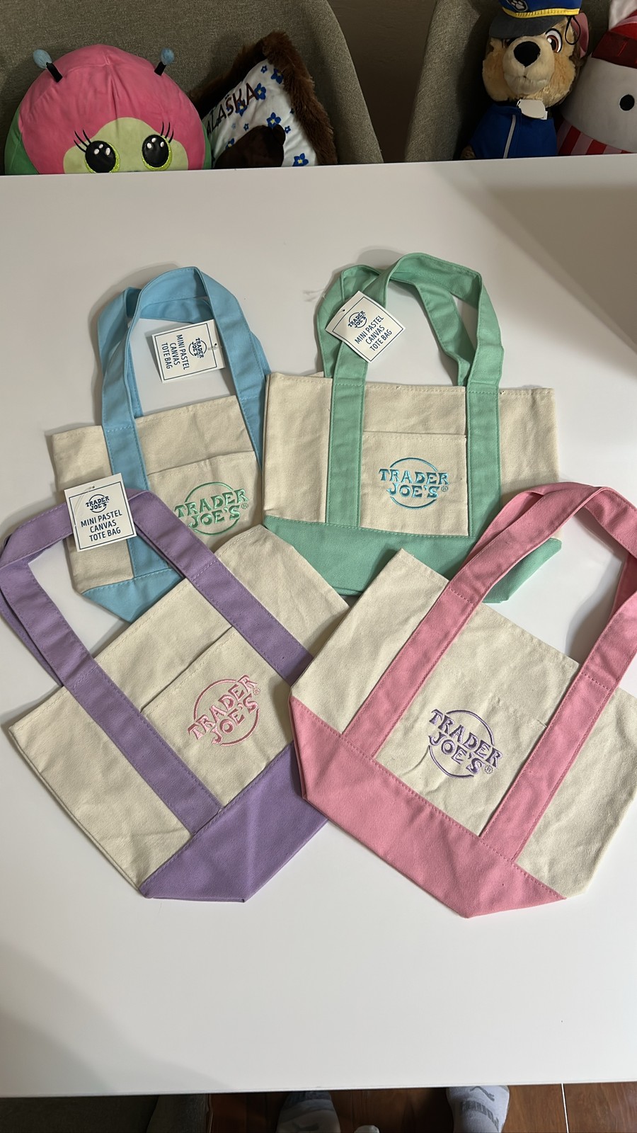 NEW!✨Trader Joe’s Mini Pastel Canvas Totes (Set of 4)