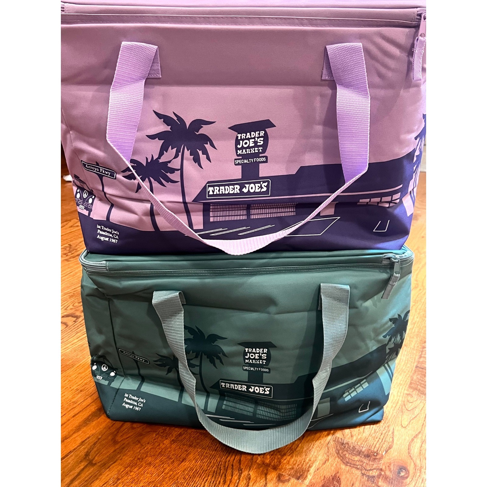 Trader Joe’s Large Reusable Insulated Bag Set 8 Gallon Cooler 79538