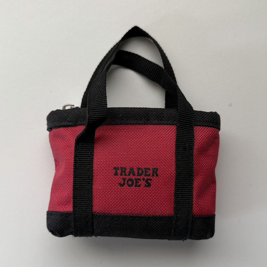 Trader Joe’s Red Nylon Foldable Shopping Bag with Zipper, Micro mini, no tag