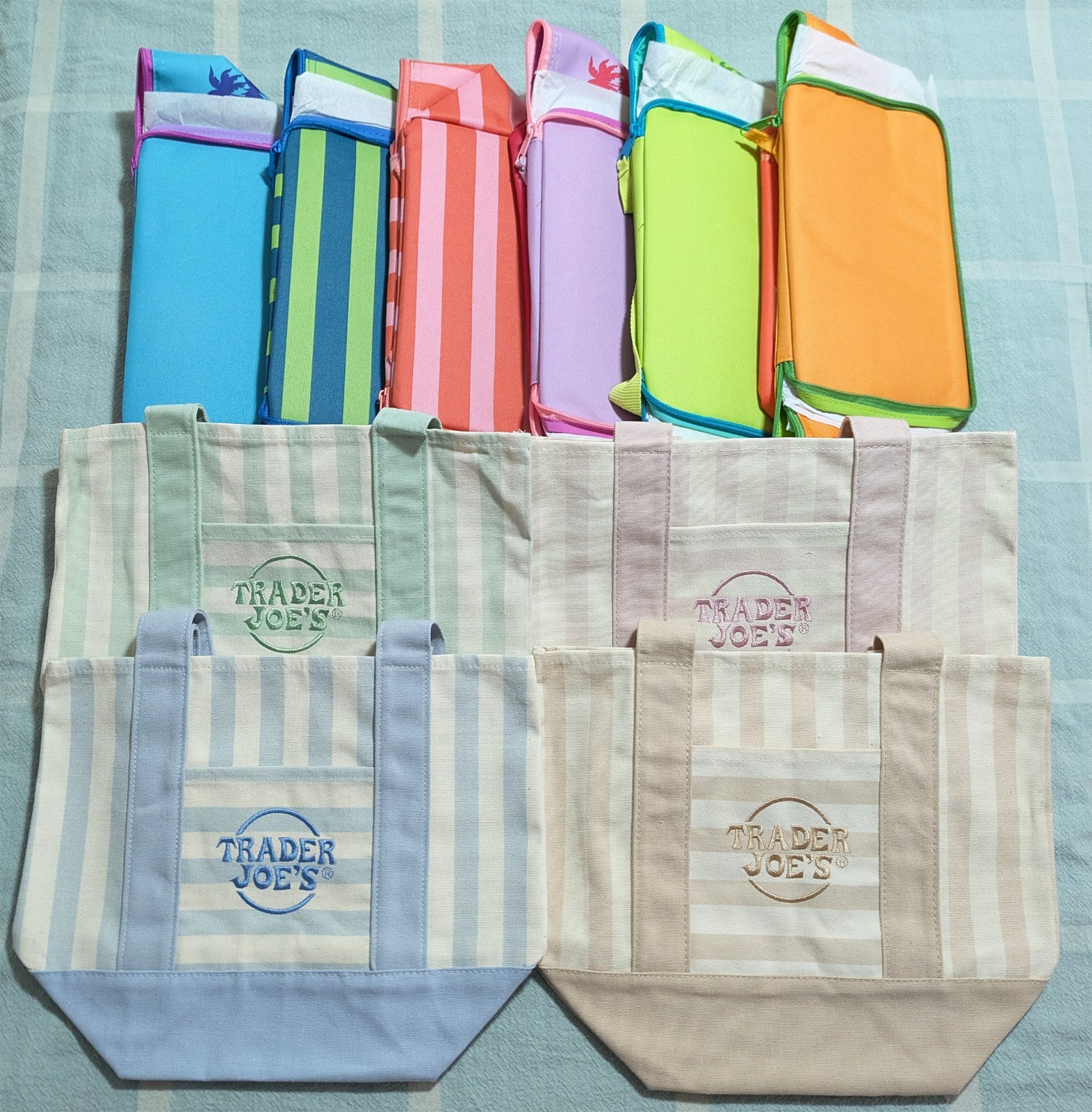 Trader Joe’s Striped Mini Totes- 4 Canvas + 6 Insulated = Complete Summer Set!