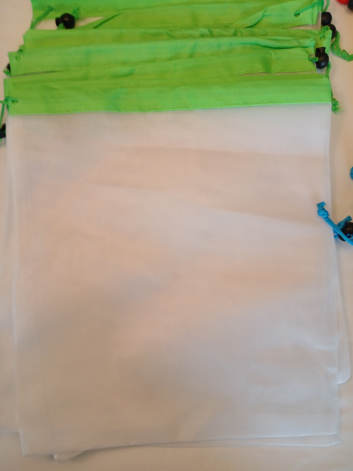 Lot 16 bags 8 12×8 and 8 12×14 reusable mesh drawstring bags