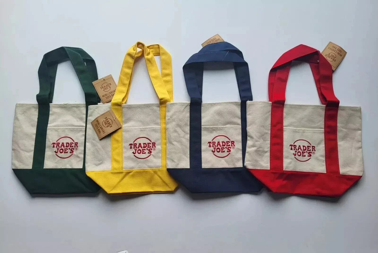 BRAND NEW with TAGS – Trader Joe’s – Holiday Canvas Mini Tote Bag – Set of 4