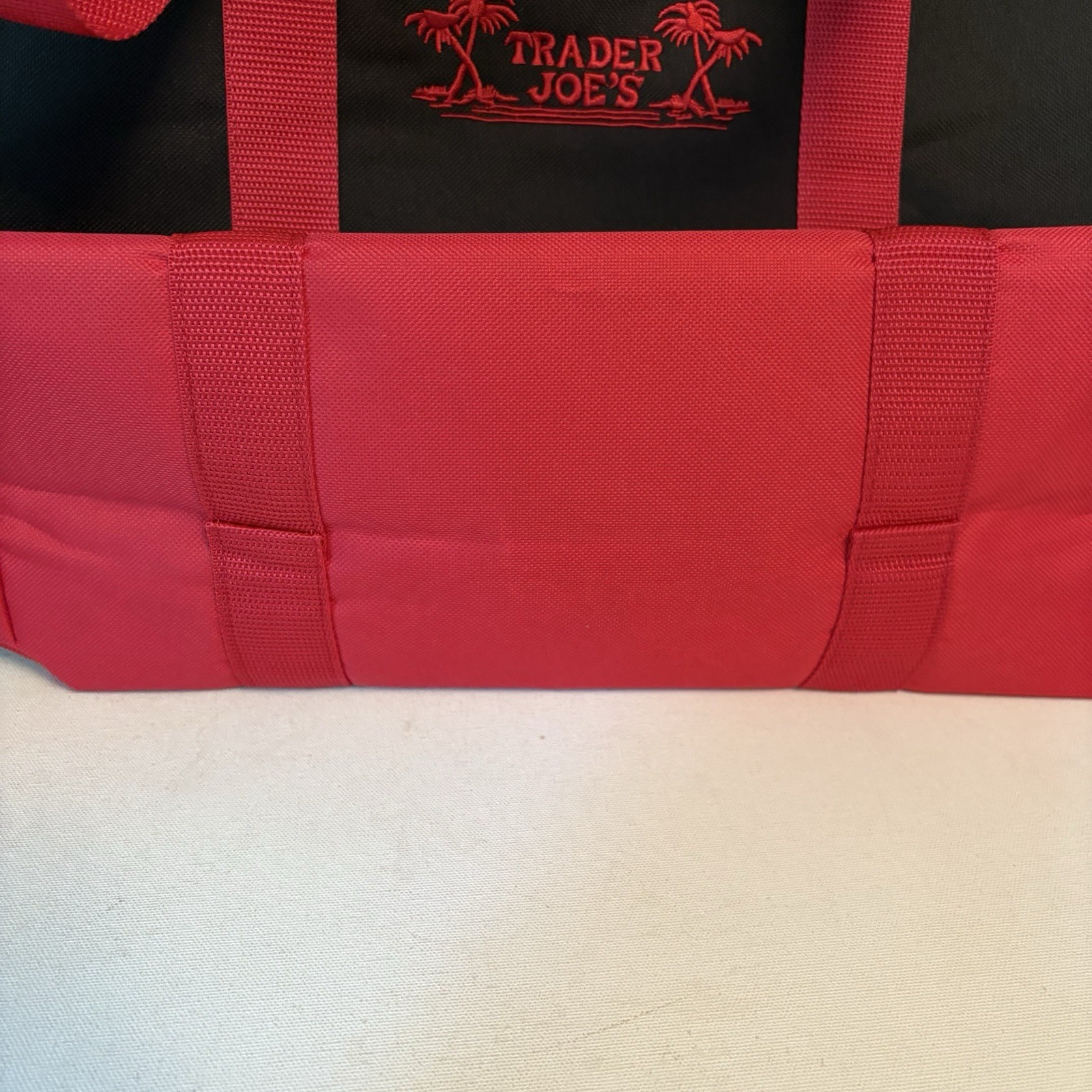 TRADER JOE’S XL Red & Black INSULATED Cooler Tote Bag NWOT