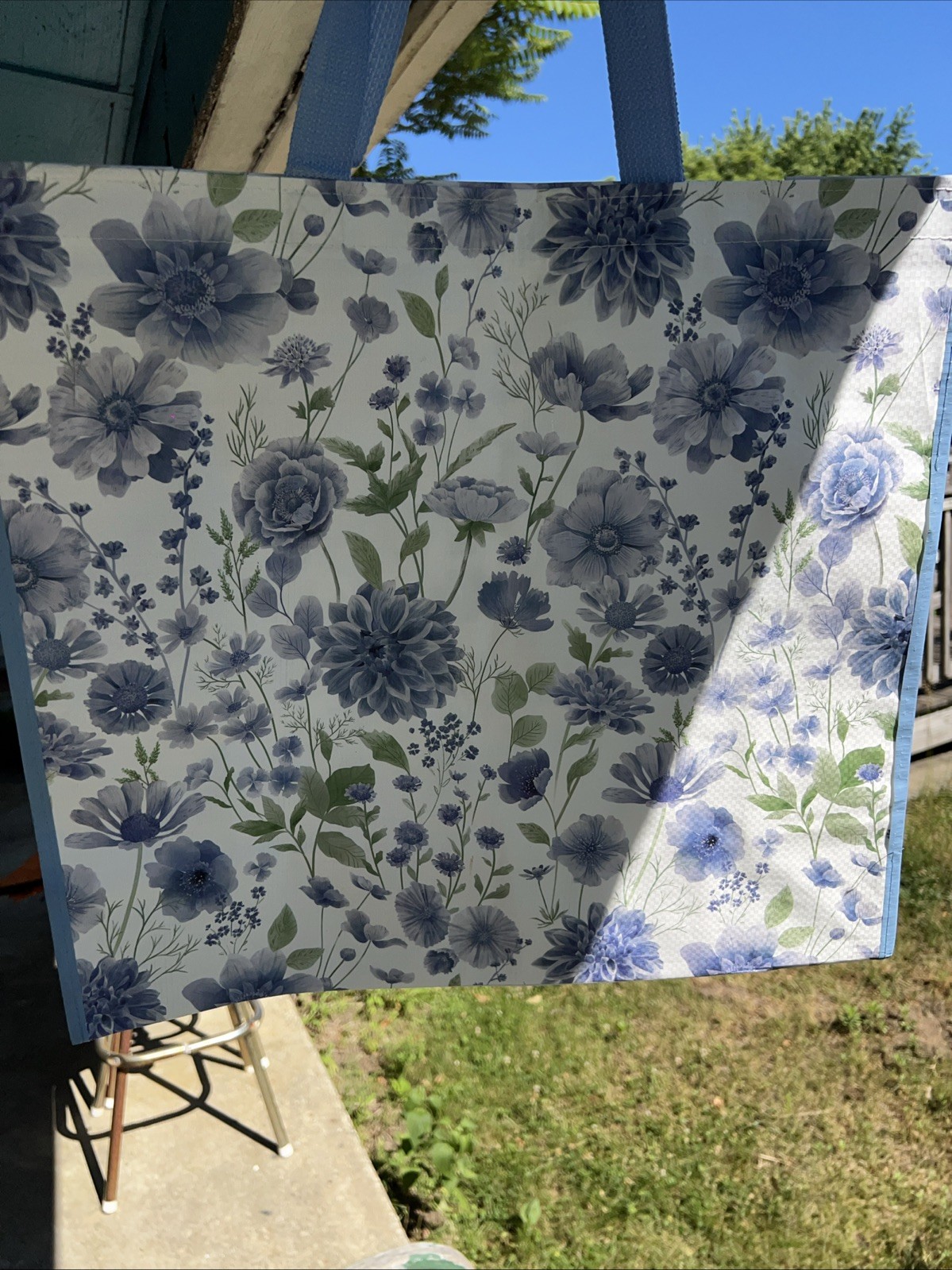 REUSABLE SHOPPING TRAVEL TOTE BAG FLORAL🦋 ECO FRIENDLY TJX NEW
