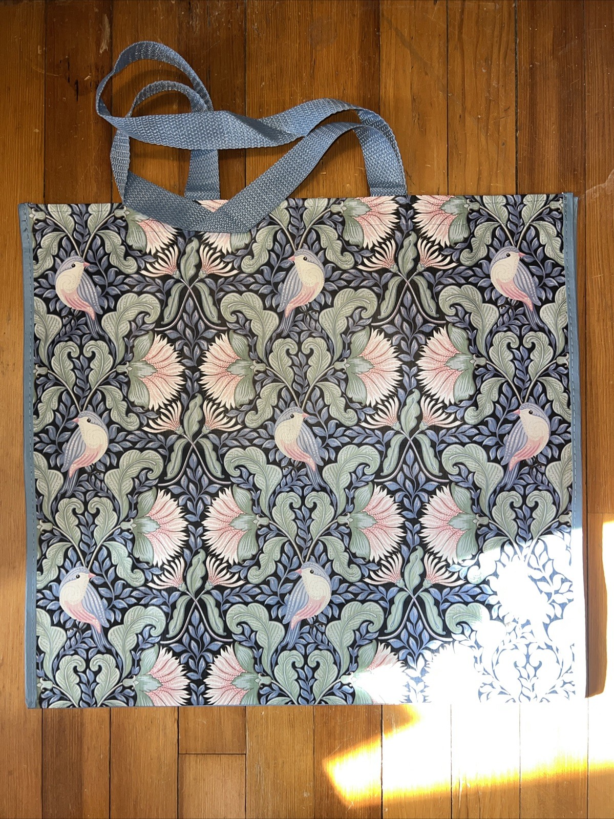 REUSABLE SHOPPING TRAVEL TOTE BAG FLORAL🦋 ECO FRIENDLY TJX NEW