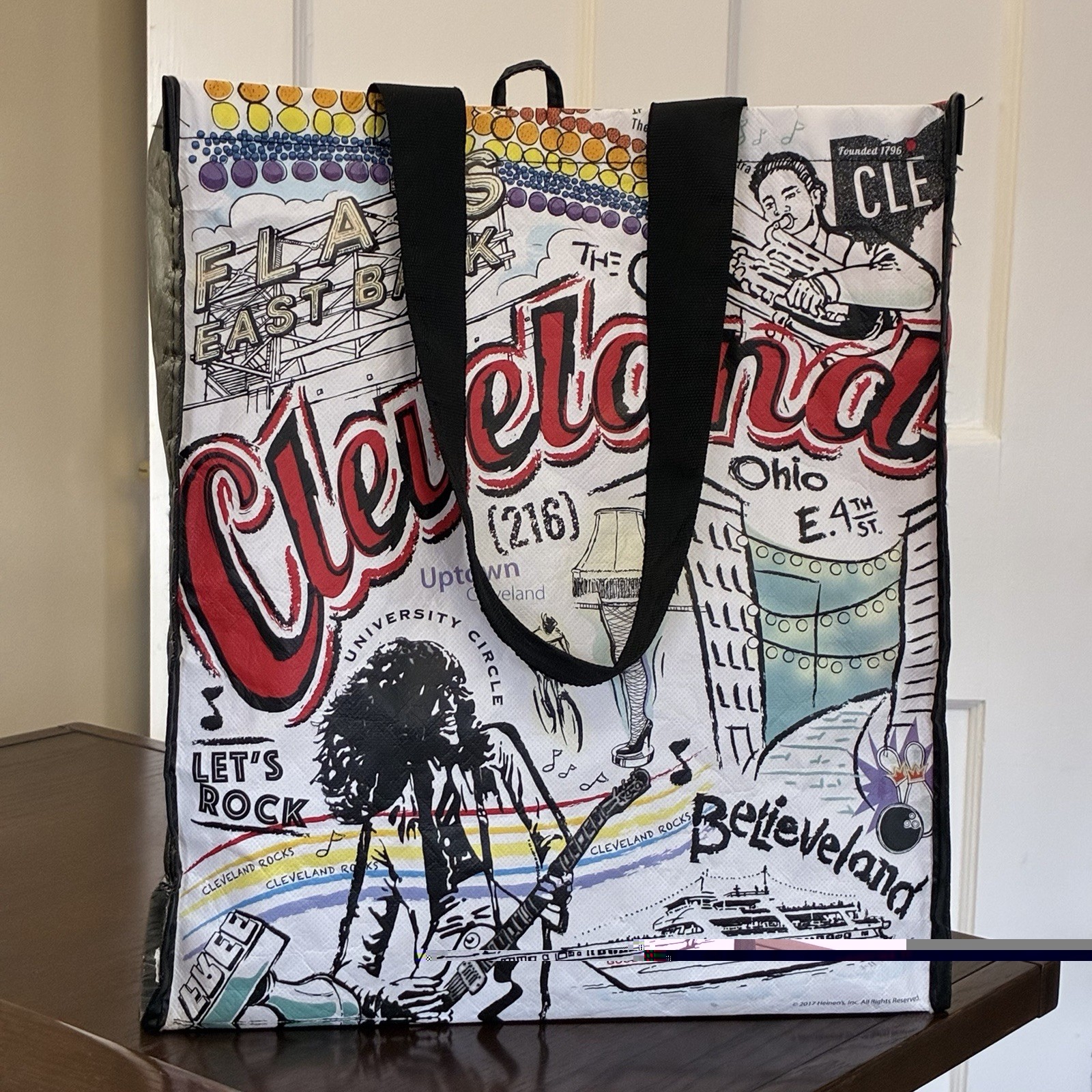 Heinen’s CLEVELAND OHIO 15 x 13.75 x 7.5″ Reusable Shopping Tote Bag ~ Landmarks