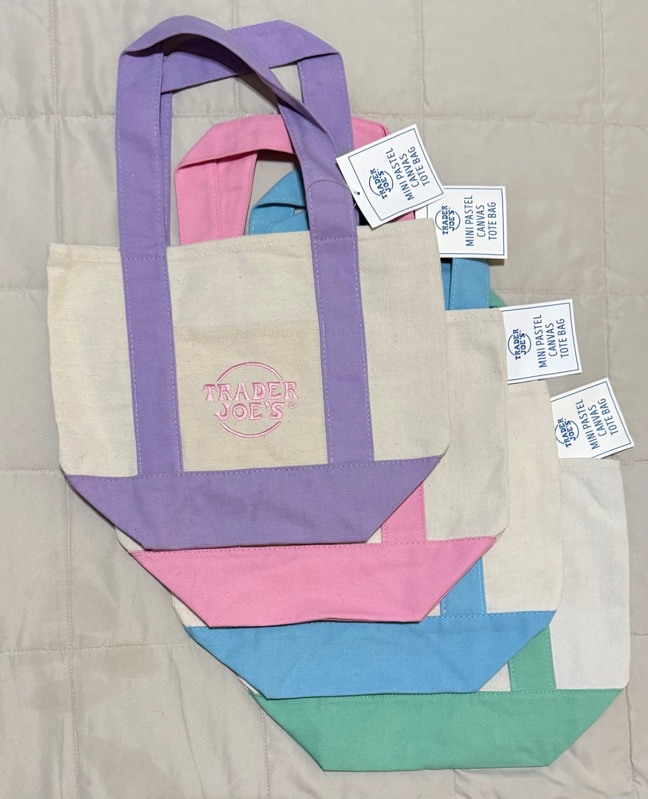 NWT Trader Joe’s Mini Pastel Canvas Tote Bag Limited Edition Set Of 4