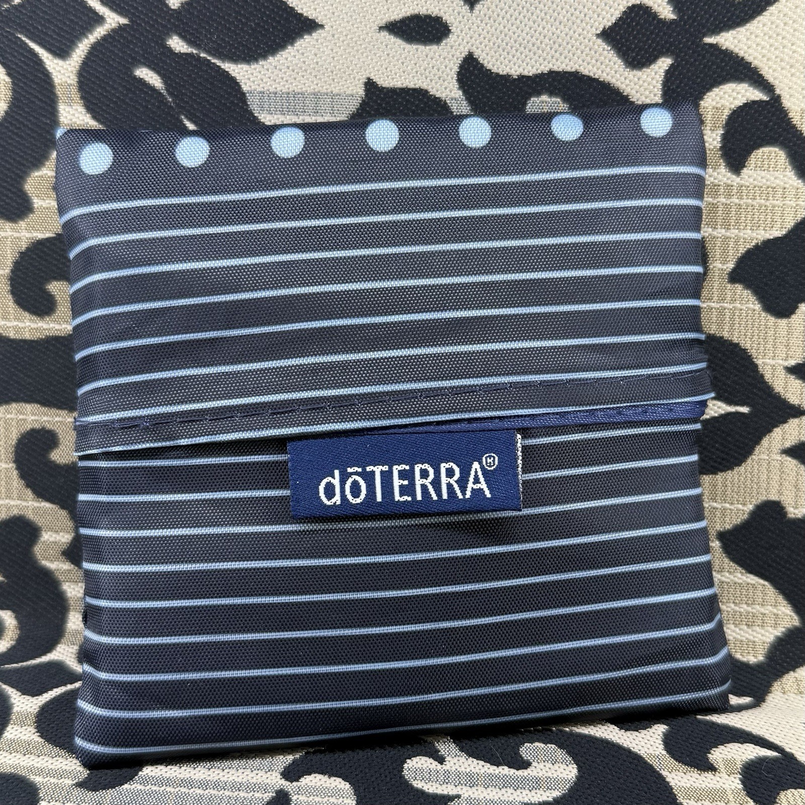 NEW doTERRA branded tote bag – sturdy reusable shopping bag in storage pouch