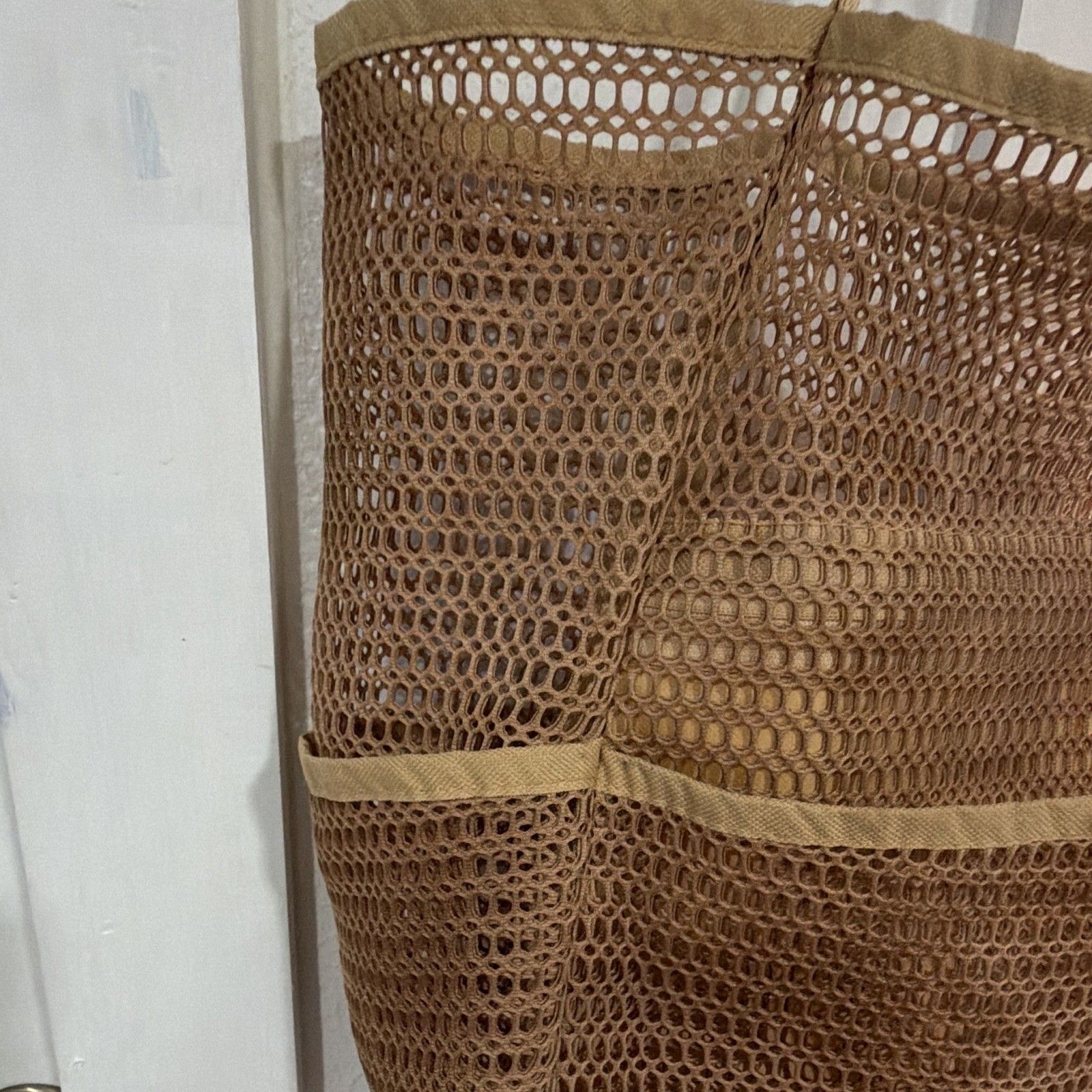 TJ Maxx Brown Mesh Tote Bag w/ Zippered Pocket, Solid/Plain, 5 x 8 x 20cm