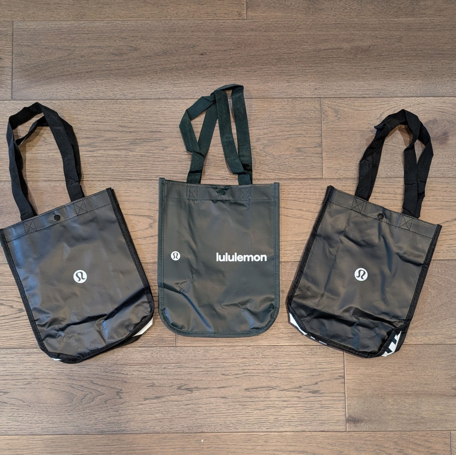 Lululemon Small Lot of 3 Reusable Shopping Tote Bags 2 Black & 1 Green 💚 Ships⚡
