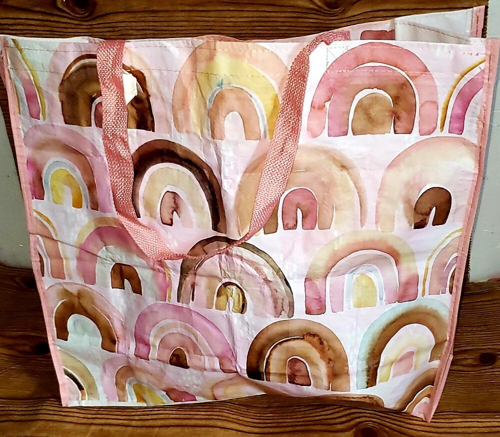 Home Goods “Boho Rainbows” Reusable Vinyl Tote Bag 17.5″x18″x7.5″