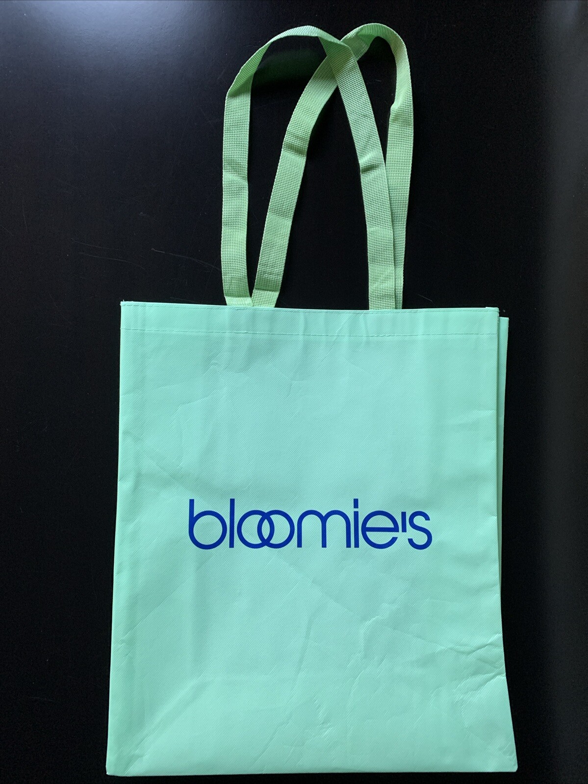Bloomingdale’s bloomie’s Light Green Reusable shopping tote 16.5x14x6.5”