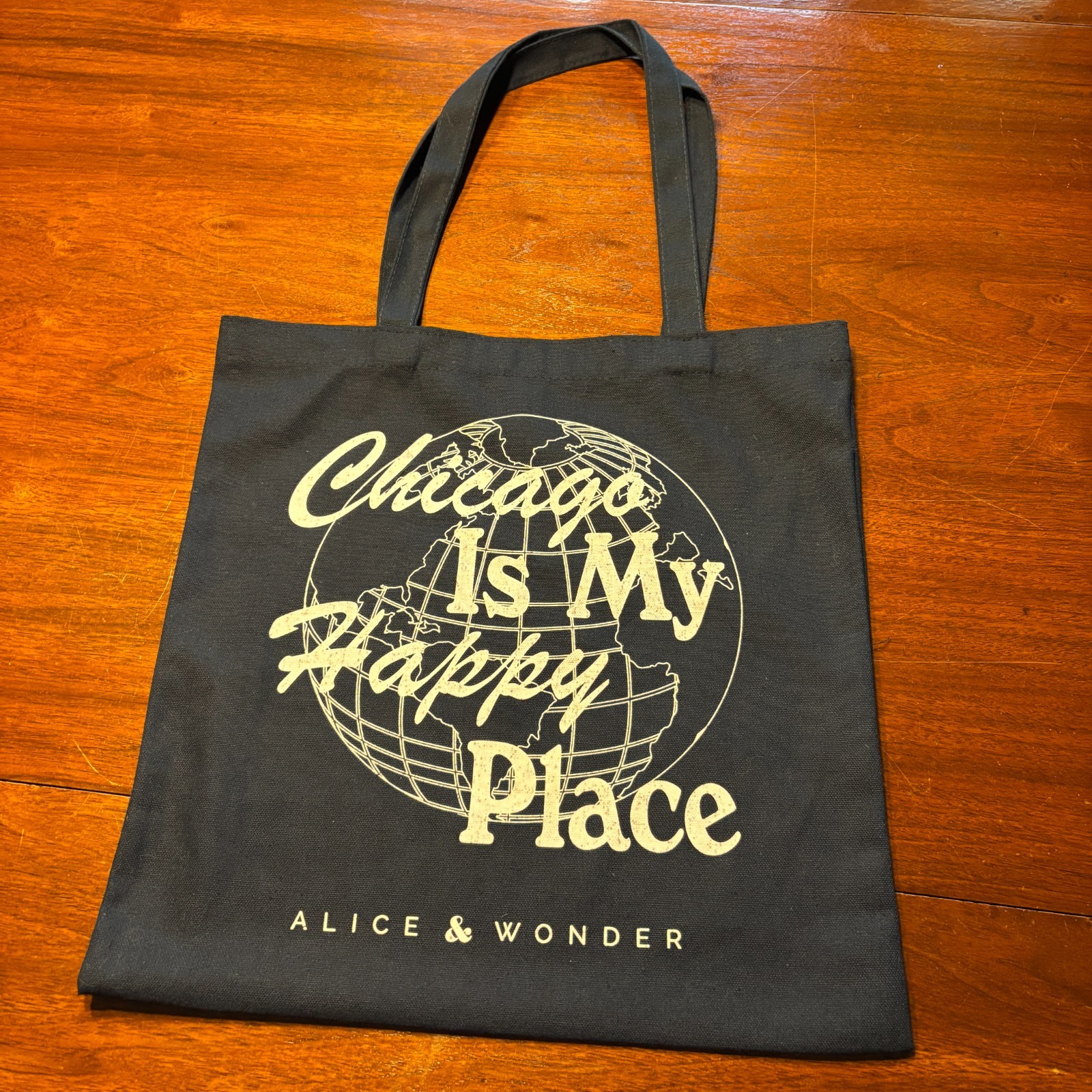 Alice & Wonder tote bag Chicago is My Happy Place cloth fabric resusable blue