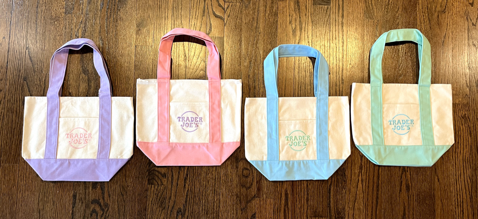 Trader Joe’s Set of 4 Pastel (Pink, Lavender, Blue, Green) Mini Canvas Tote Bag