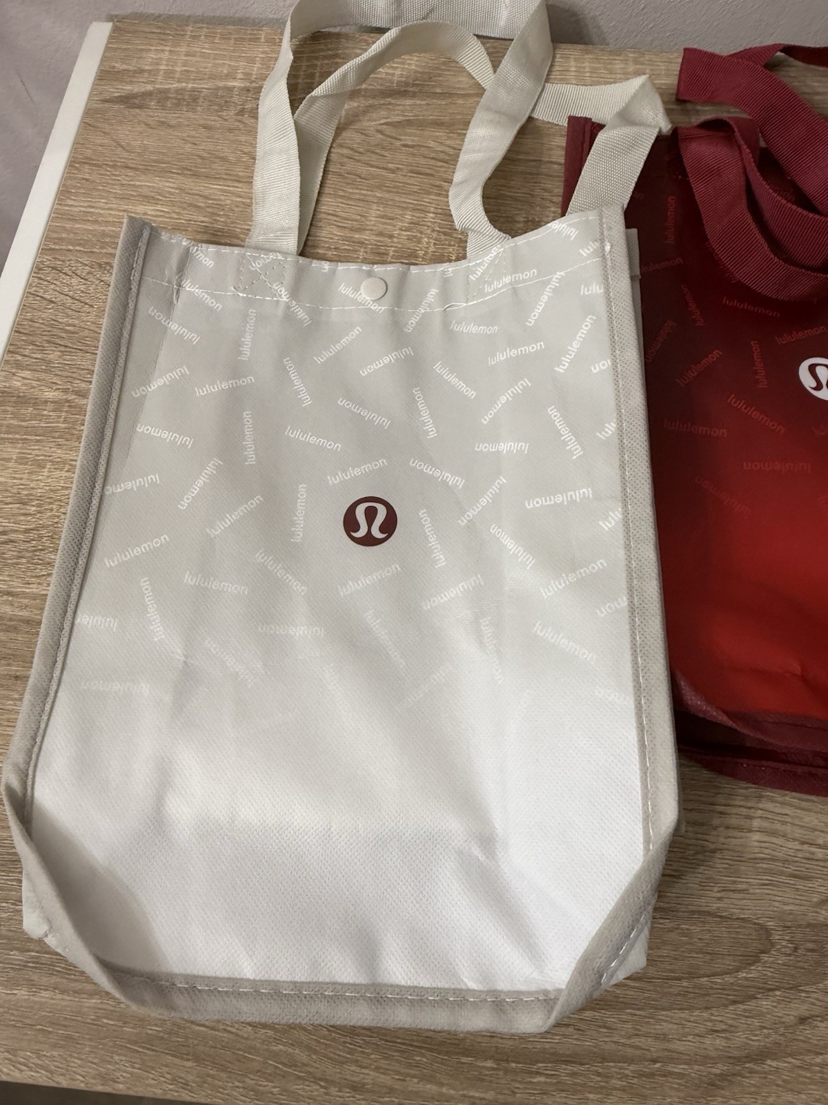 3 Different Lululemon Small Reusable Shopping Gym Lunch Bags Red White & Gray