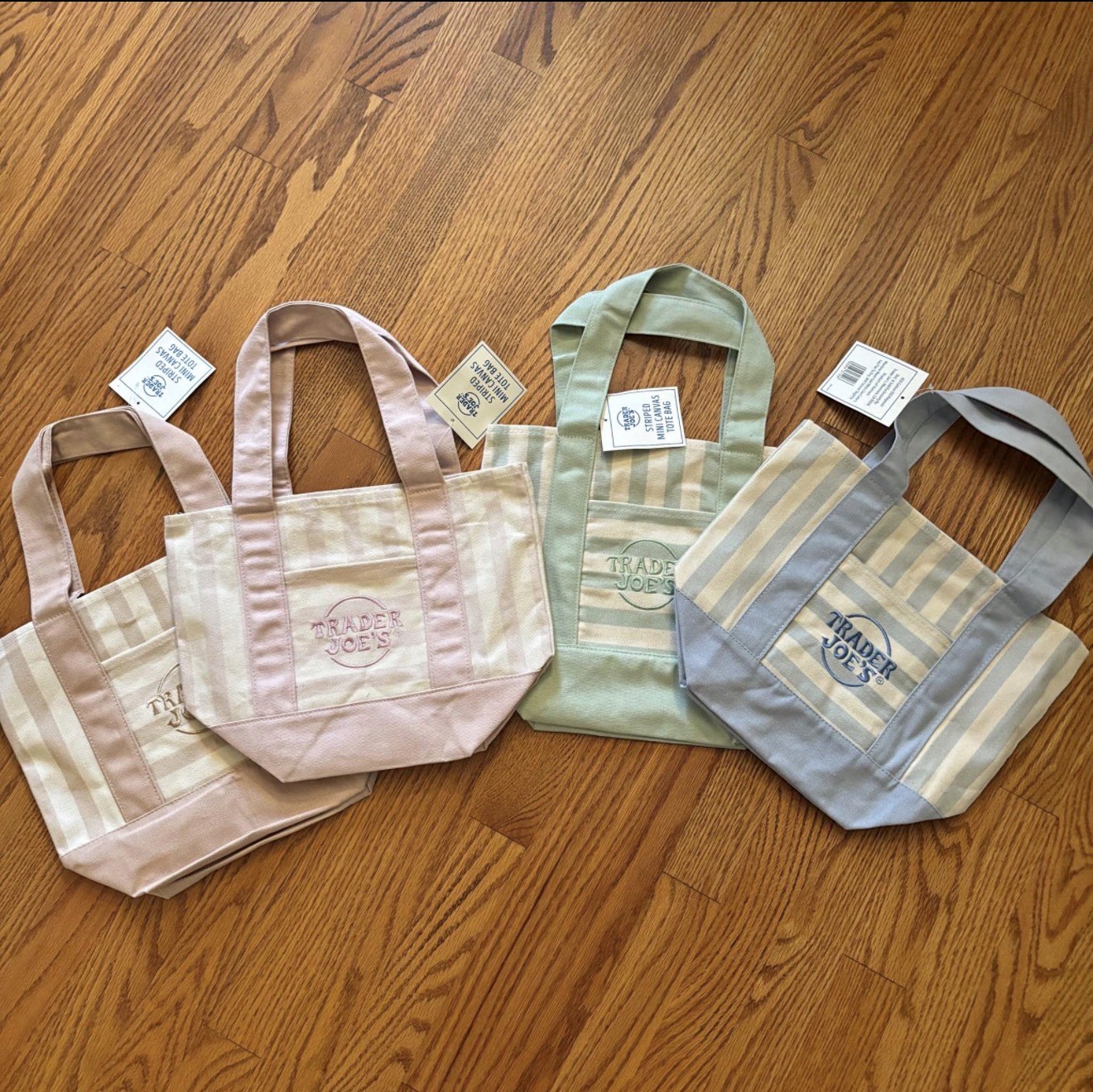 Trader Joe’s Mini Pastel Stripe Canvas Tote Bag Limited Edition Set Of 4