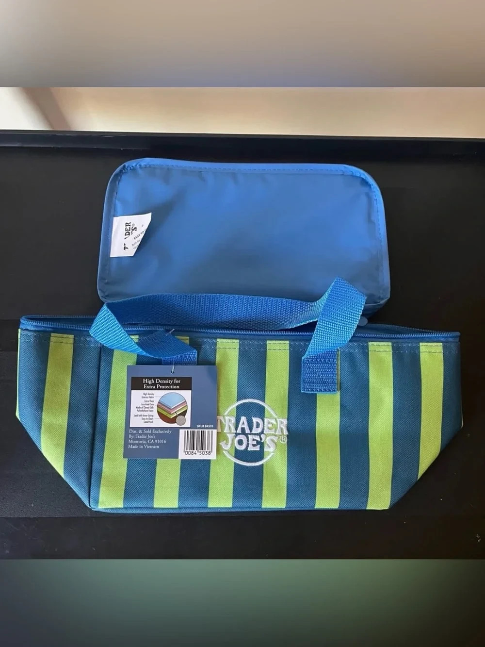Trader Joe’s Summer 2026 MINI Insulated Bag Limited Edition