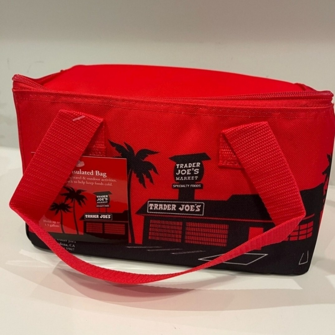 Trader Joe’s Mini Insulated Tote Bag 1.5 Gal Limited 2024 RED Cooler