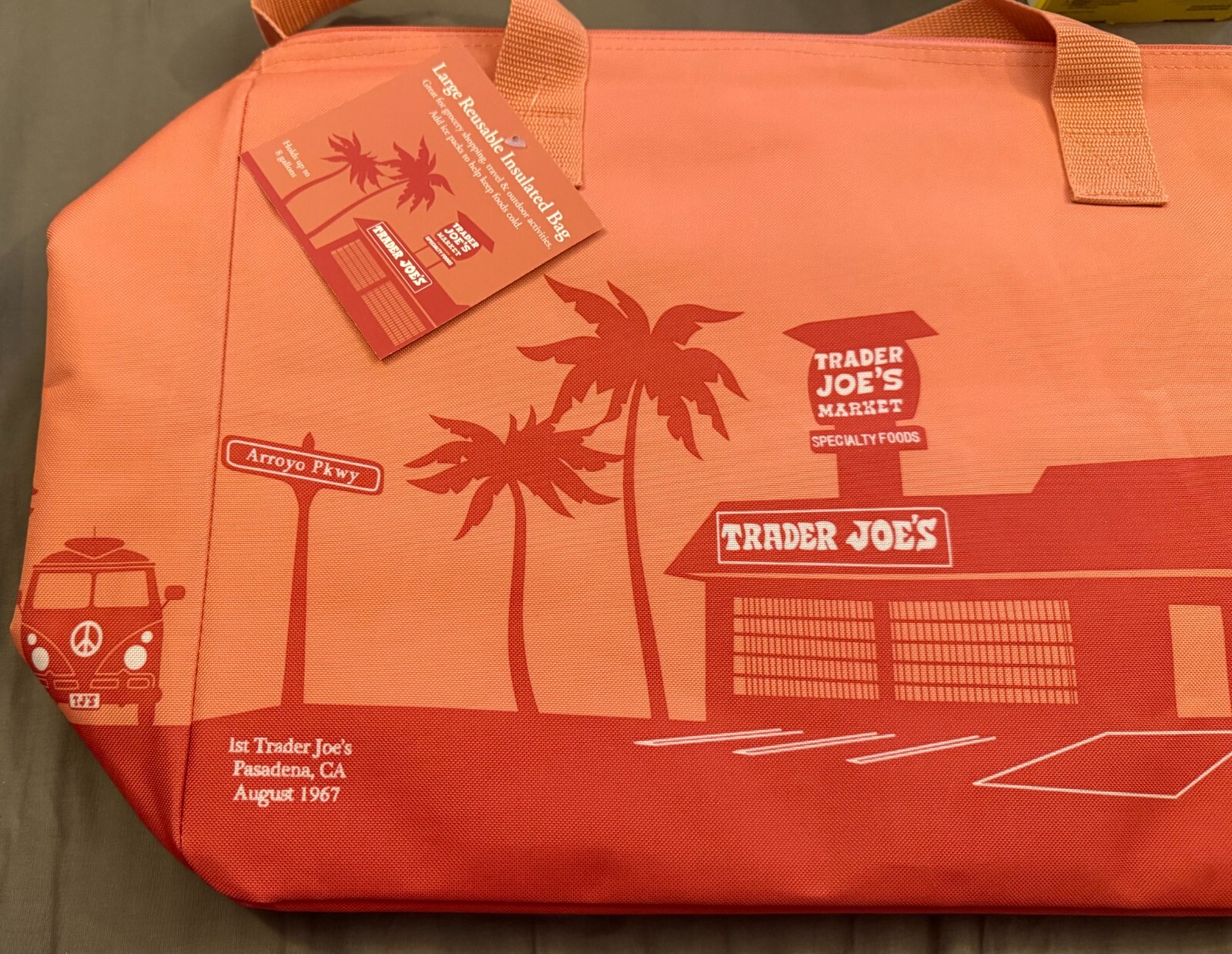 Trader Joe’s Large Peach Reusable Insulated Shopping Bag NWT