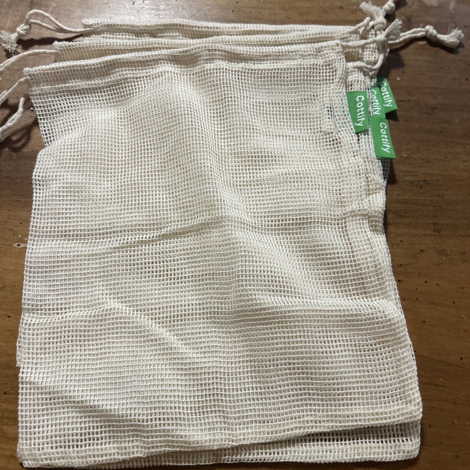 Cotton Mesh Reusable Fruit/Veggie Bags, 4 different sizes, 10 total bags.