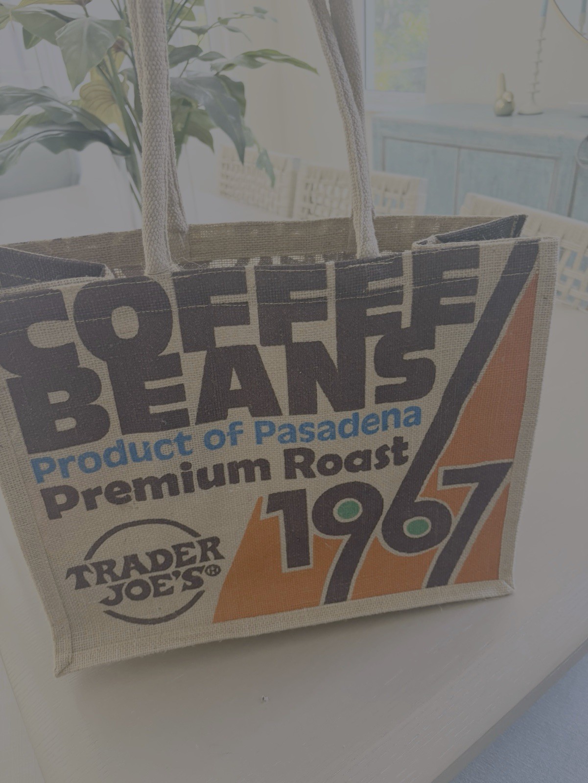 Trader Joe’s Jute 1967 Coffee Beans Pasadena Design 9 Gallon Tote Bag NWT