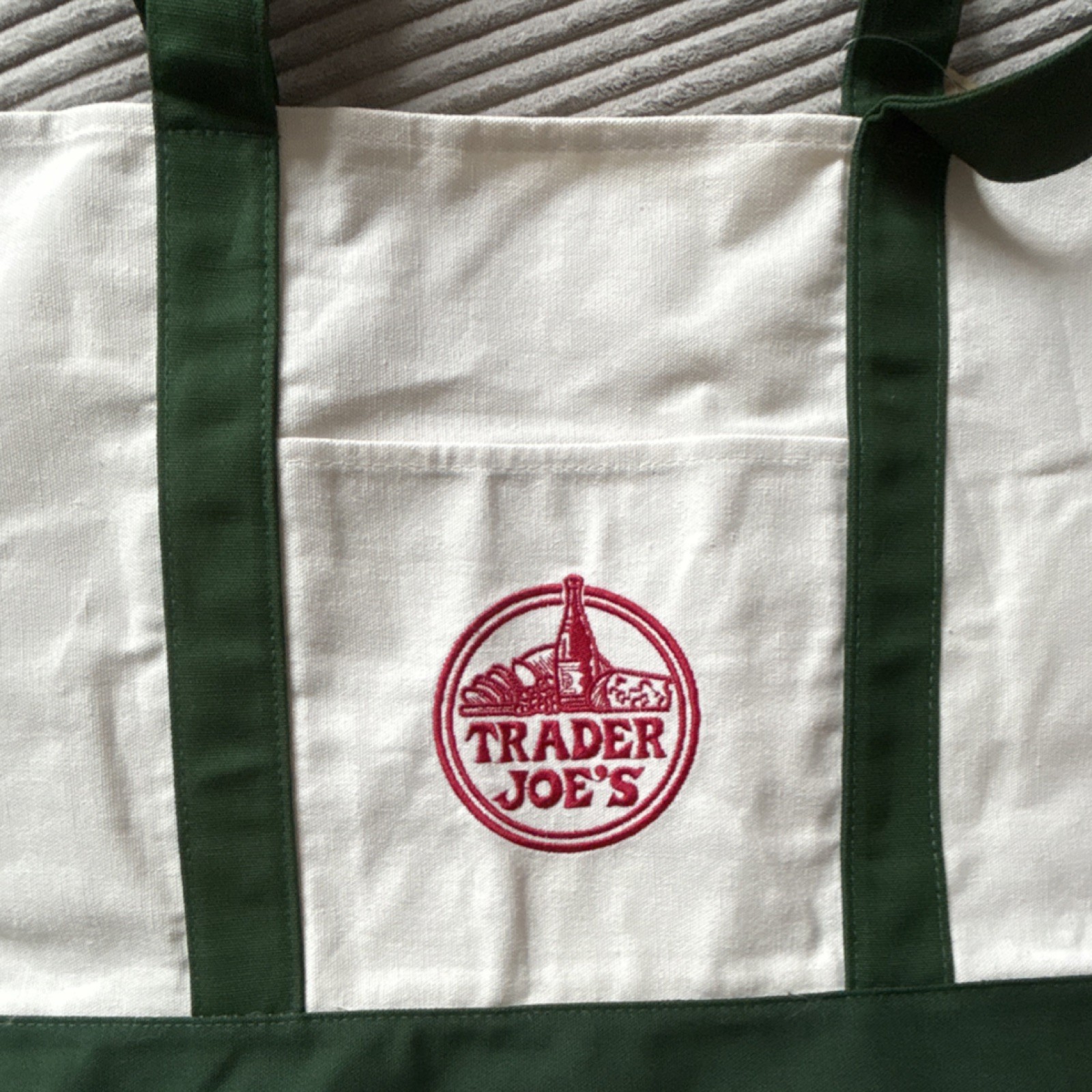 Trader Joe’s Canvas Foldable Reusable Shopping Bag White Green Solid Tote