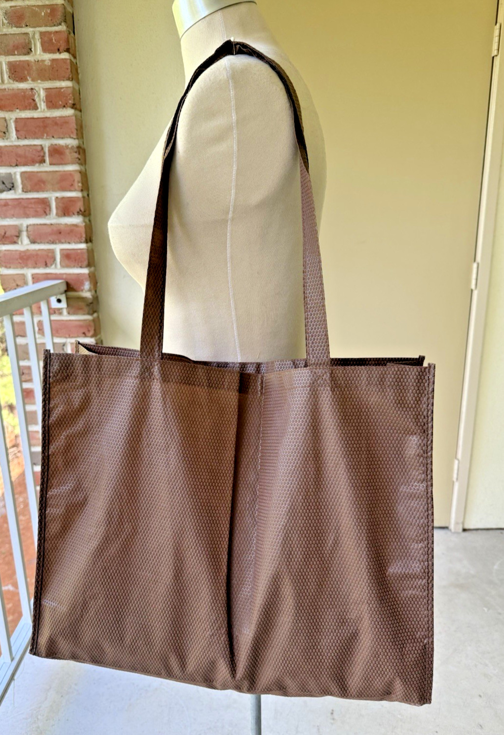 24 Brown Honeycomb Non-Woven Fabric Shopping Tote Bag – Reusable