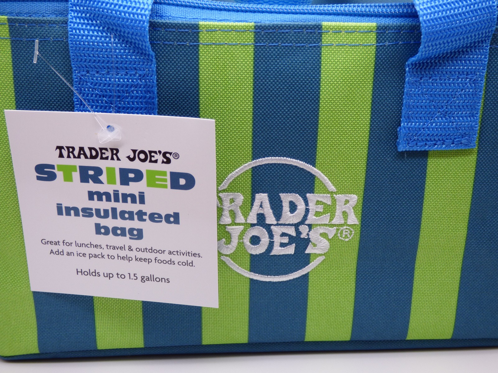 Trader Joe’s – Mini Insulated Bag – Striped Blue/Green – 10″ x 6″ x 6″ – 1.5 gal