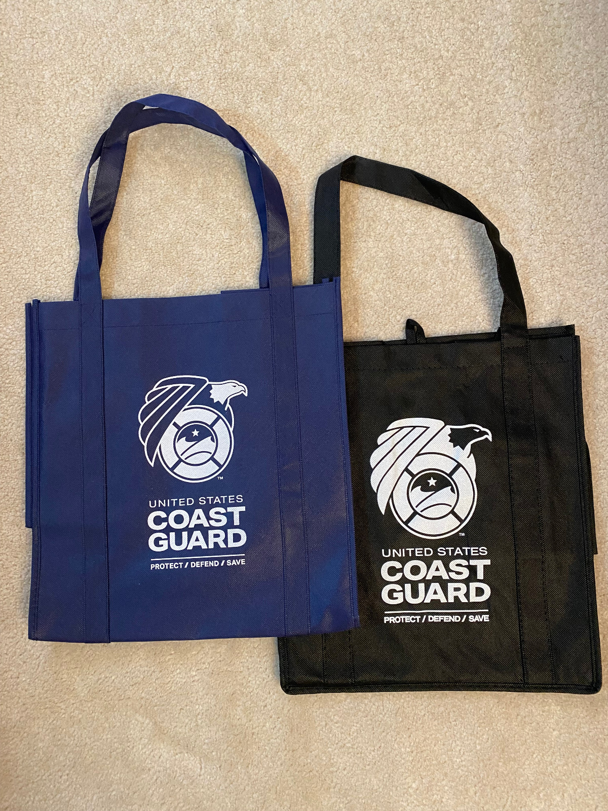 LOT OF 2 US COAST GUARD REUSABLE SHOPPING GROCERY BAGS 14″x13″x9-1/2″ BLUE BLACK