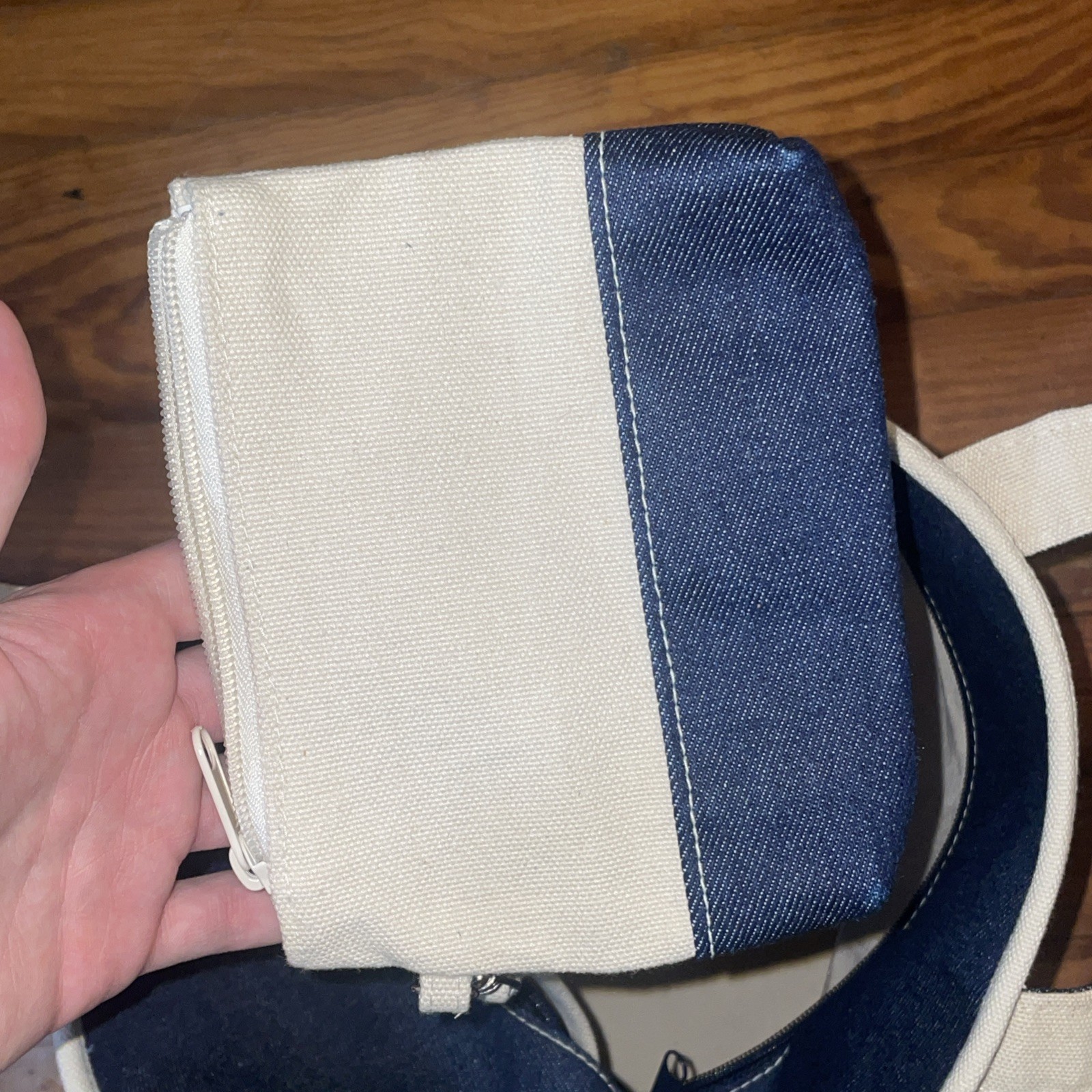 Vintage Cherokee Canvas Tote Bag With Zip Closure Blue Denim/White Canvas